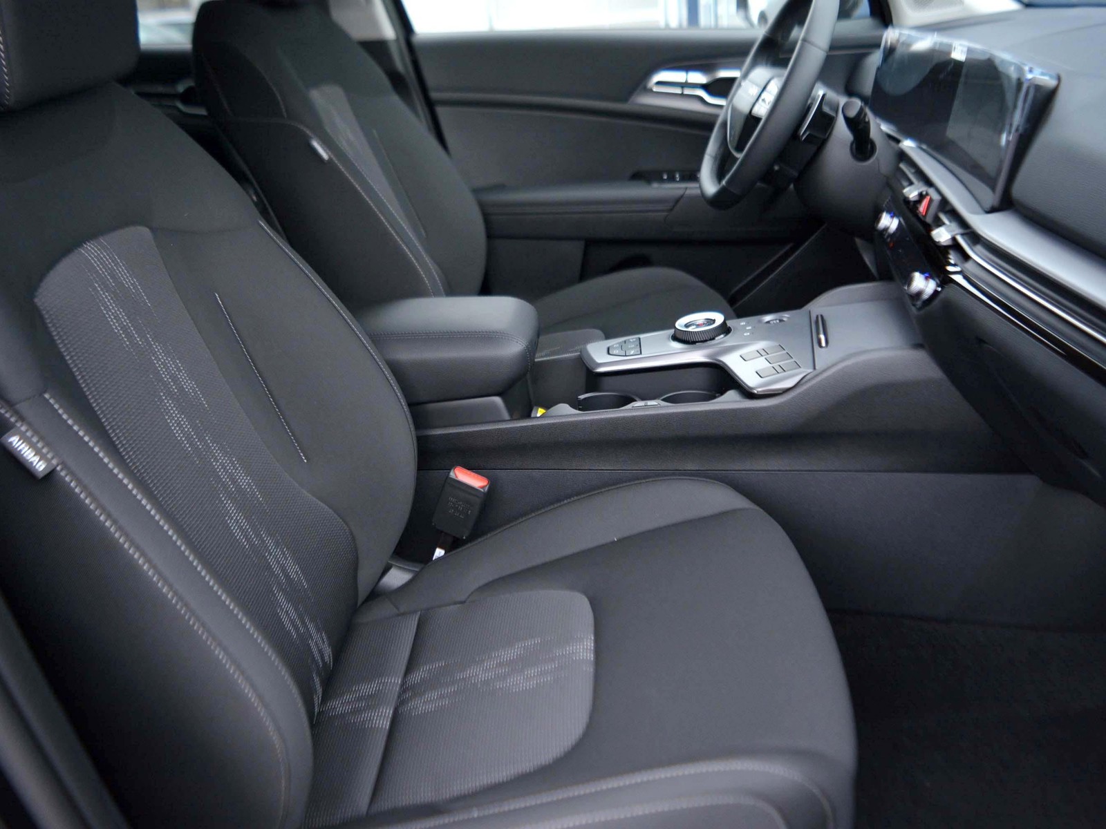5 - Kia Sportage 1.6 crdi mhev style dct7