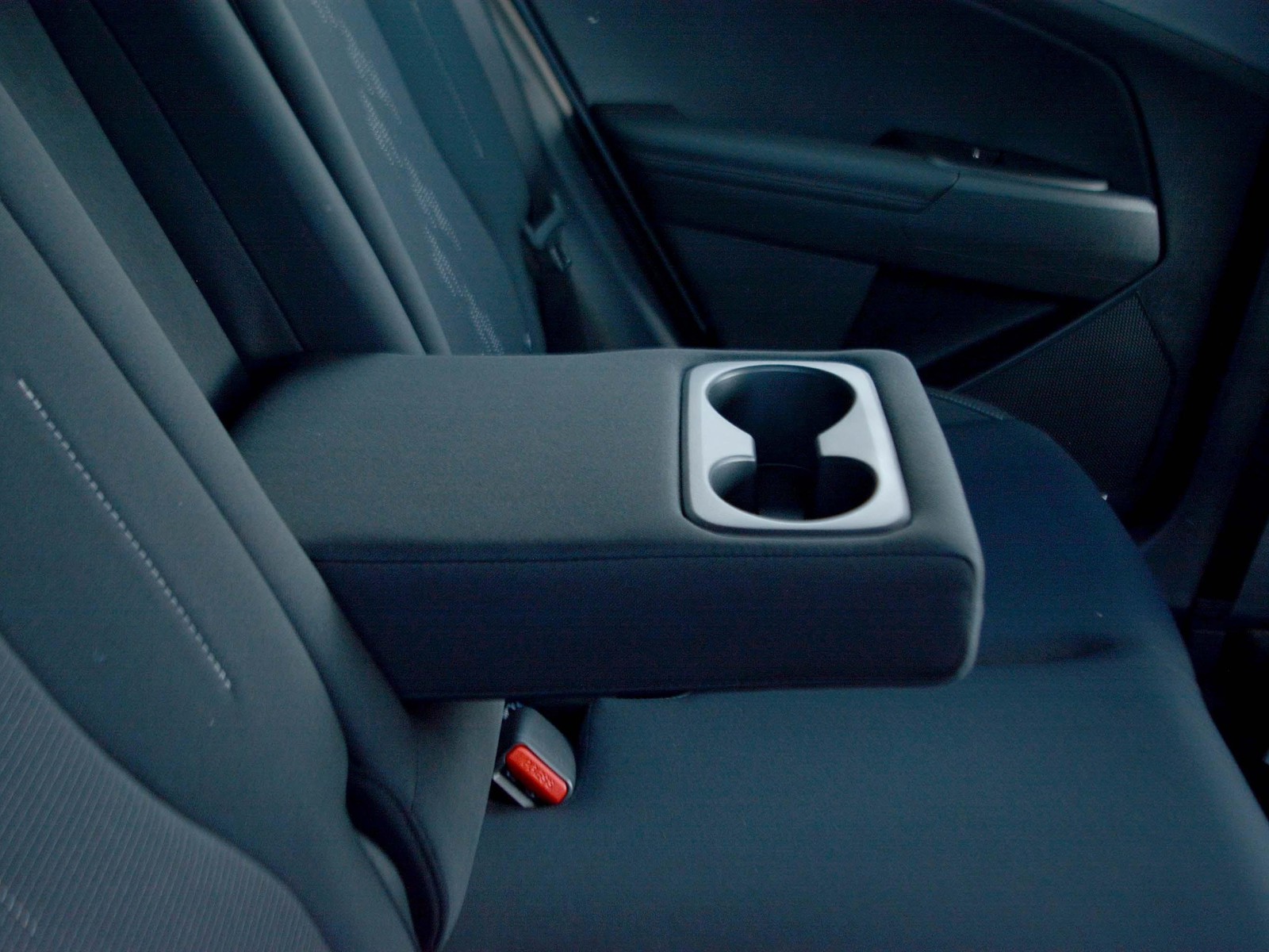 6 - Kia Sportage 1.6 crdi mhev style dct7