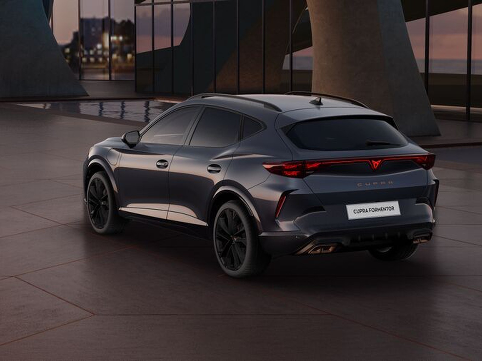 6 - Cupra Formentor 1.5 e-hybrid 204cv dark night dsg