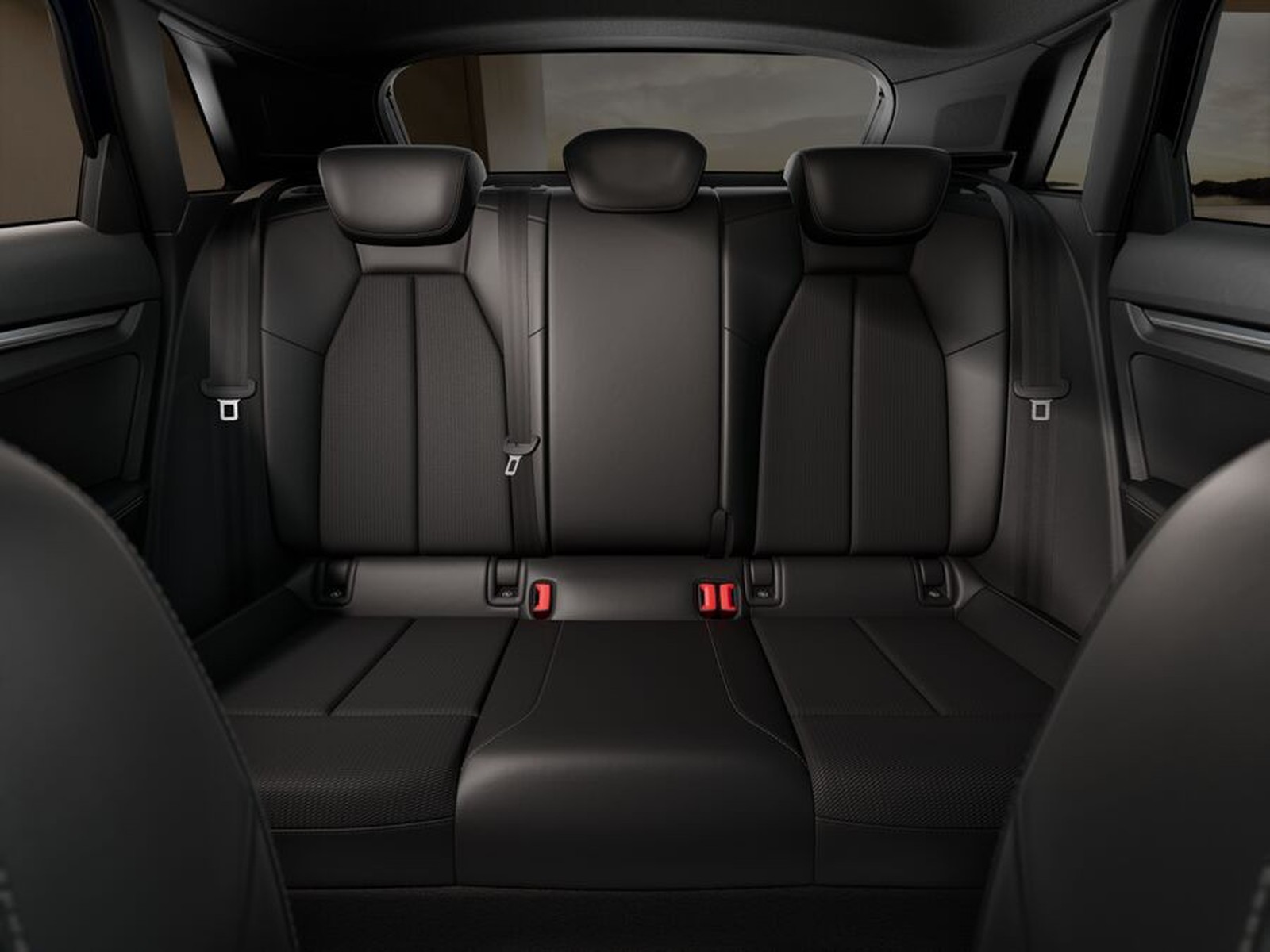 10 - Audi A3 allstreet 1.5 tfsi mhev 48v 150cv identity contrast