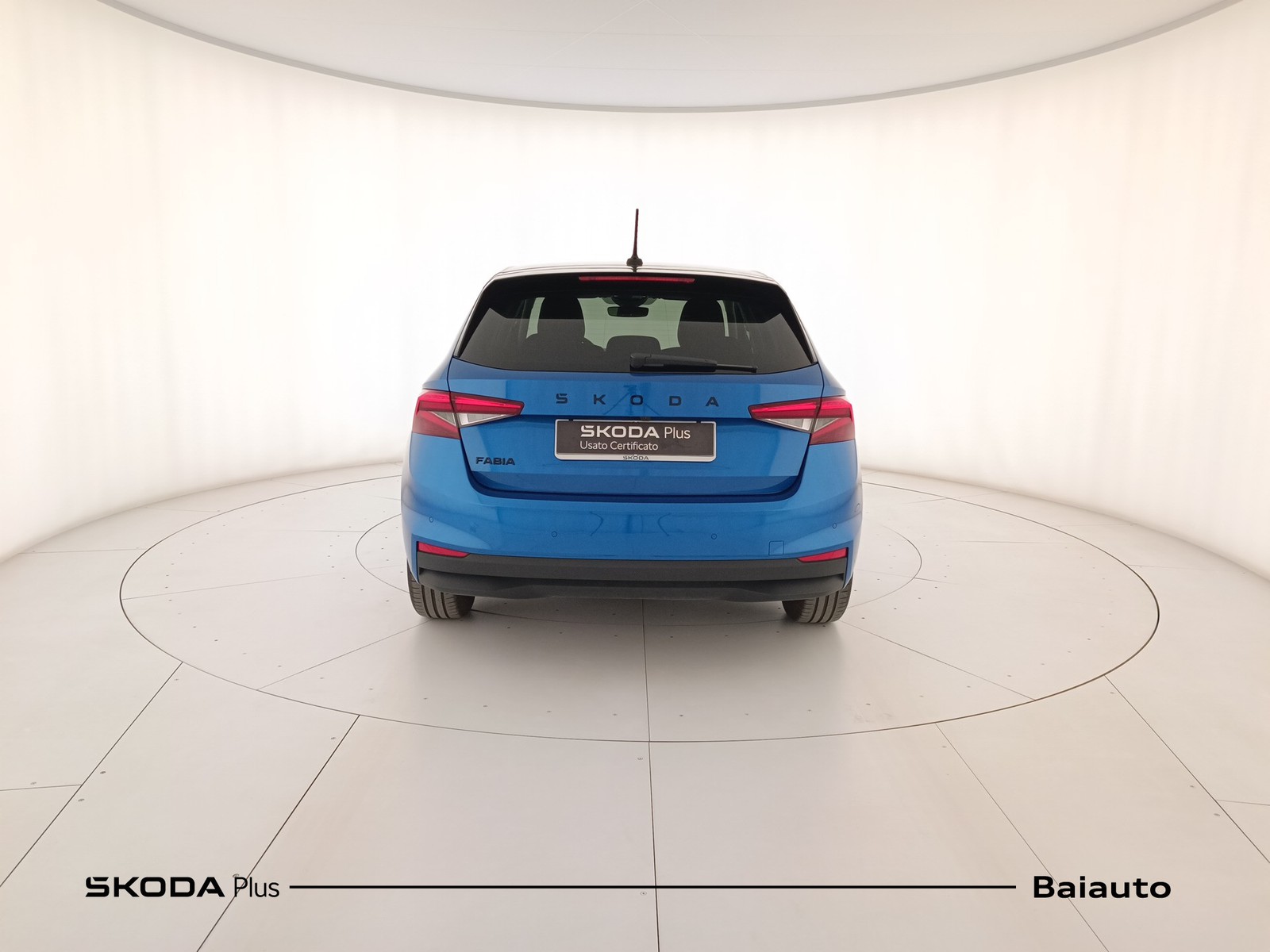 5 - Skoda Fabia 1.0 mpi 80cv 130 edition