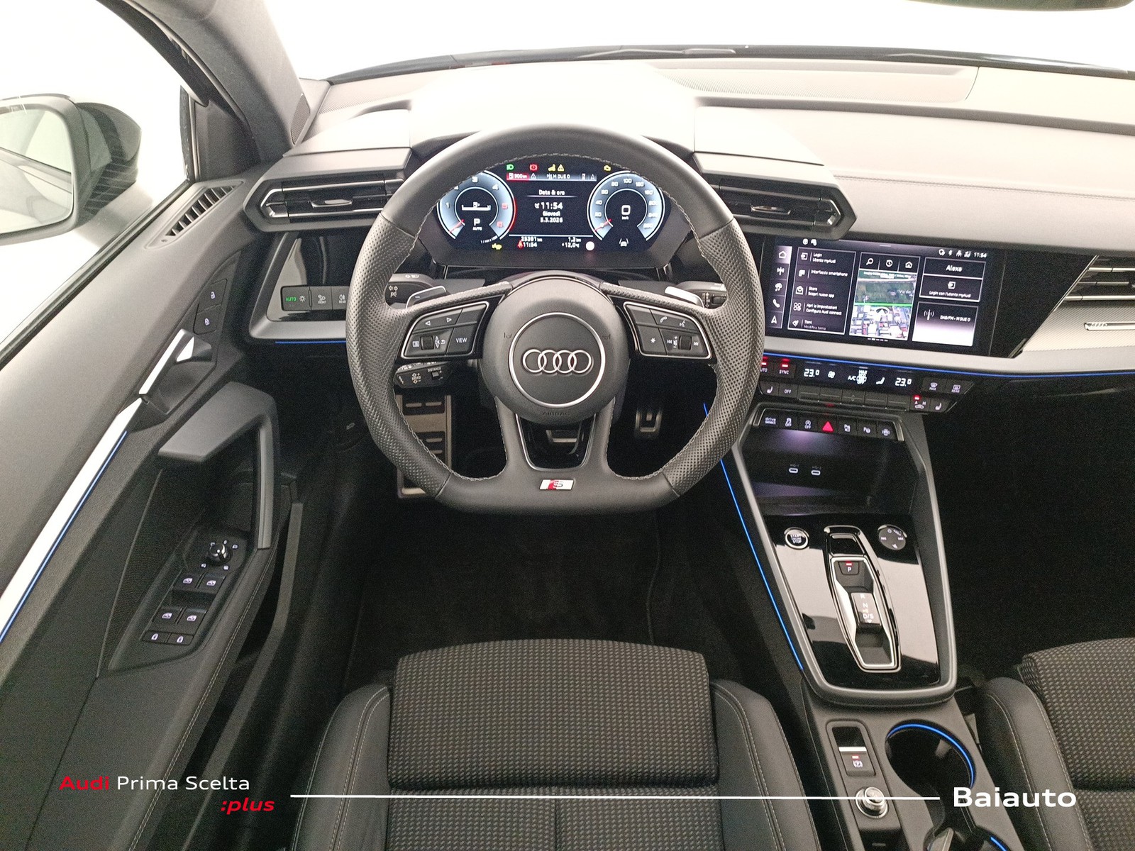 8 - Audi A3 sportback 2.0 tdi 150cv s line edition s tronic