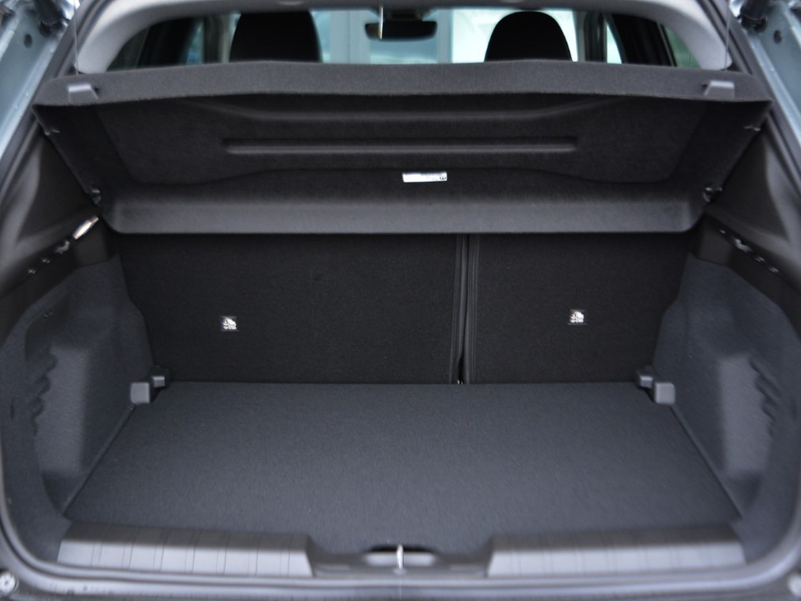 14 - Jeep Avenger 1.2 turbo 100cv summit fwd