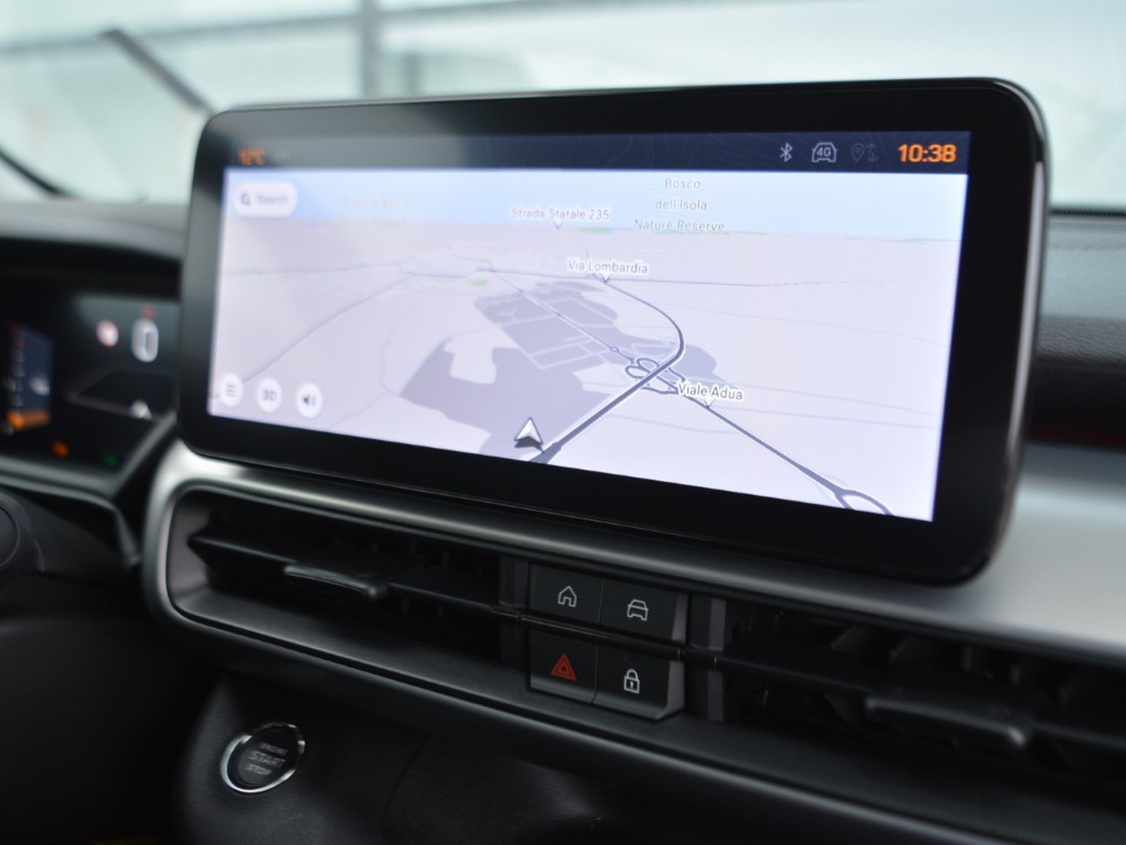 10 - Jeep Avenger 1.2 turbo 100cv summit fwd