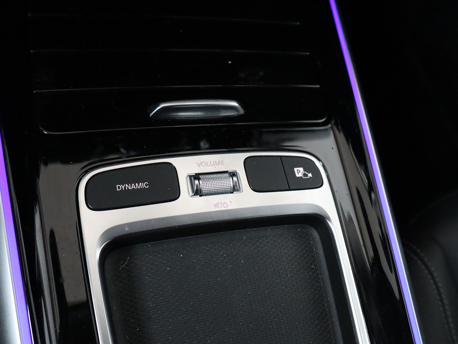 14 - Mercedes GLB 200 d progressive advanced plus 8g-dct