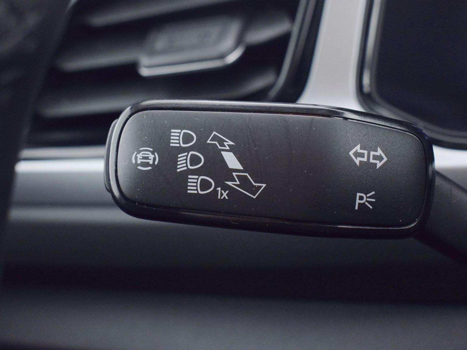 26 - Volkswagen T-Roc 2.0 tdi scr 115cv life