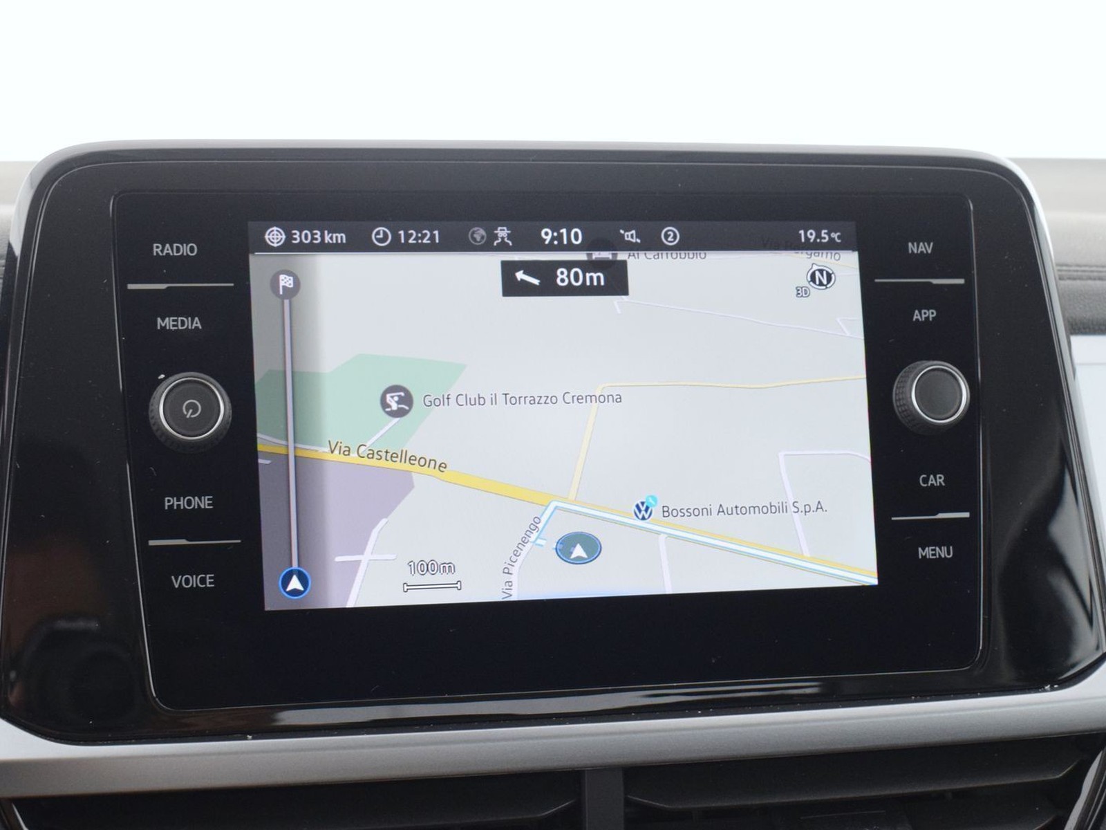 28 - Volkswagen T-Roc 2.0 tdi scr 115cv life