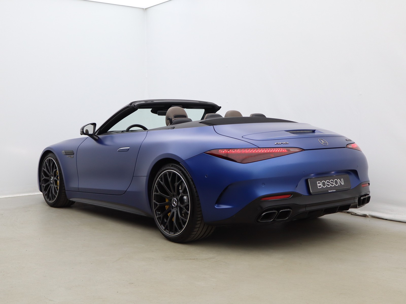 5 - AMG SL amg roadster 63 v8 premium plus 4matic+ speedshift mct amg