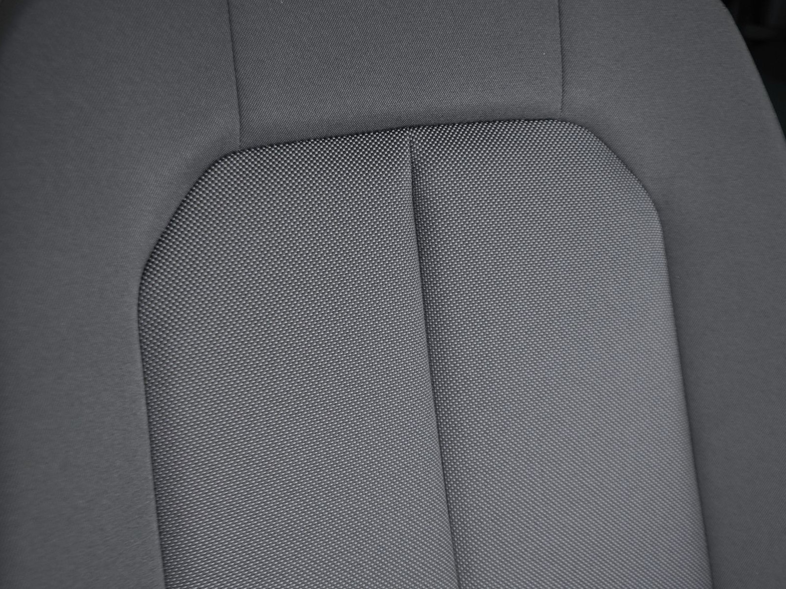 20 - Audi Q3 35 2.0 tdi business advanced s tronic