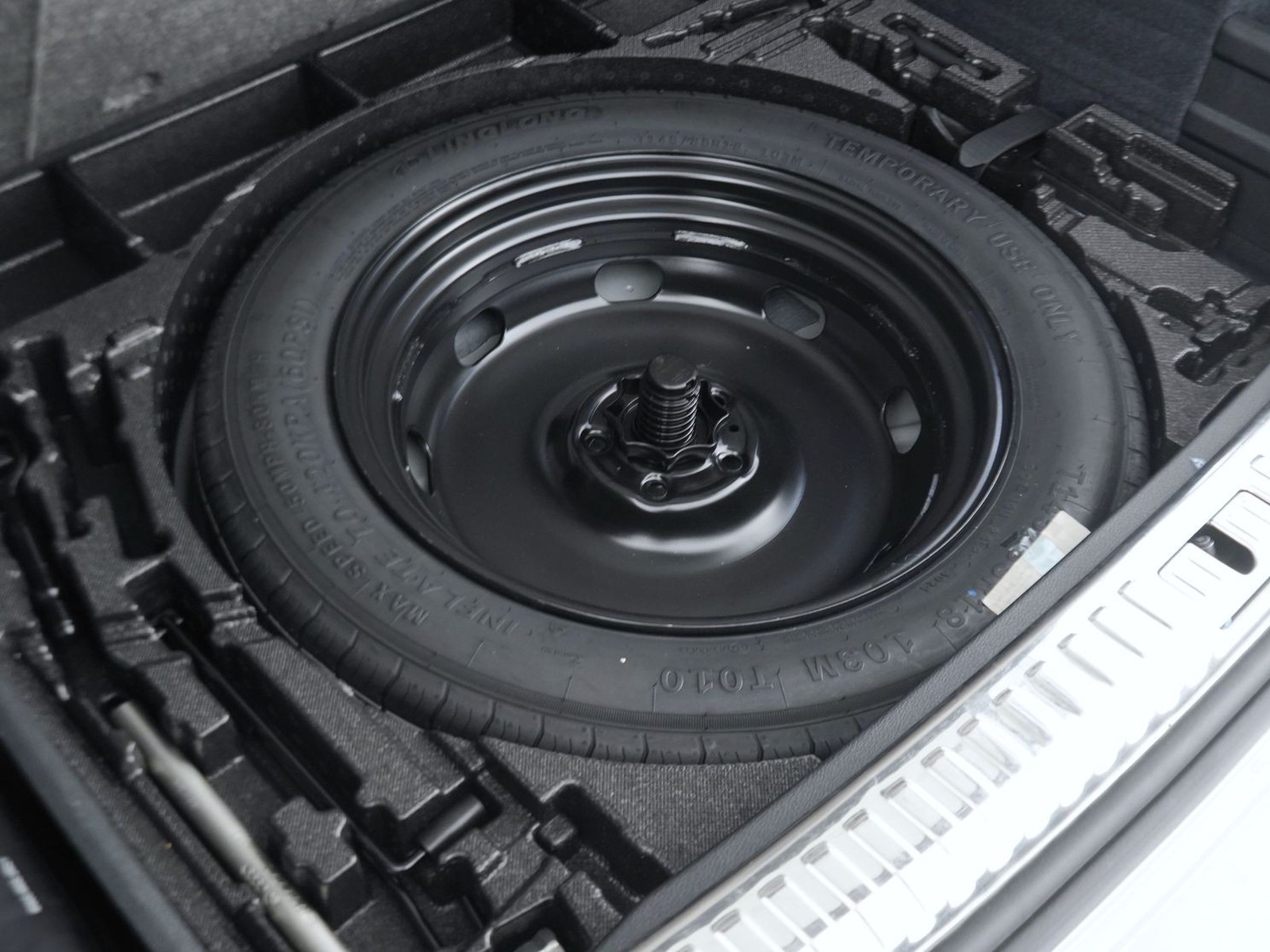 32 - Audi Q3 35 2.0 tdi business advanced s tronic