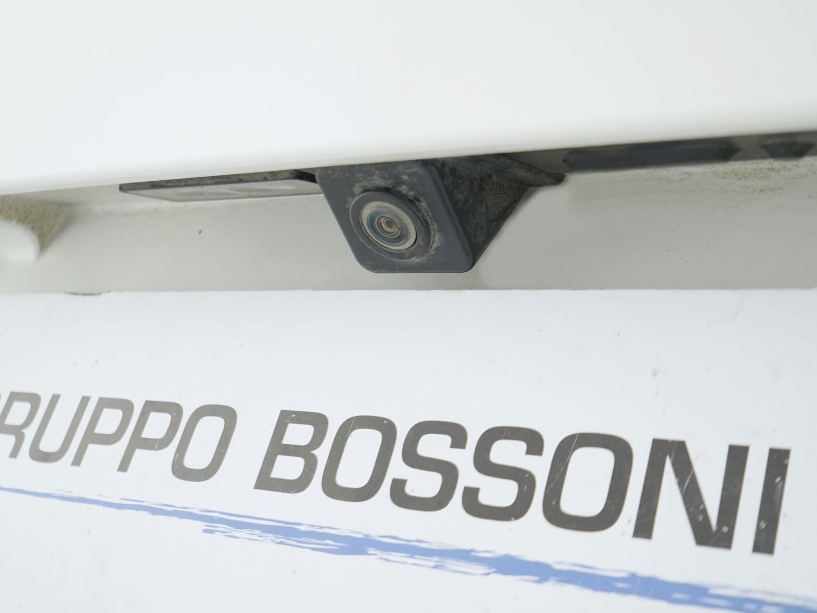 36 - Peugeot 3008 1.6 hybrid4 phev 300cv gt 4x4 e-eat8