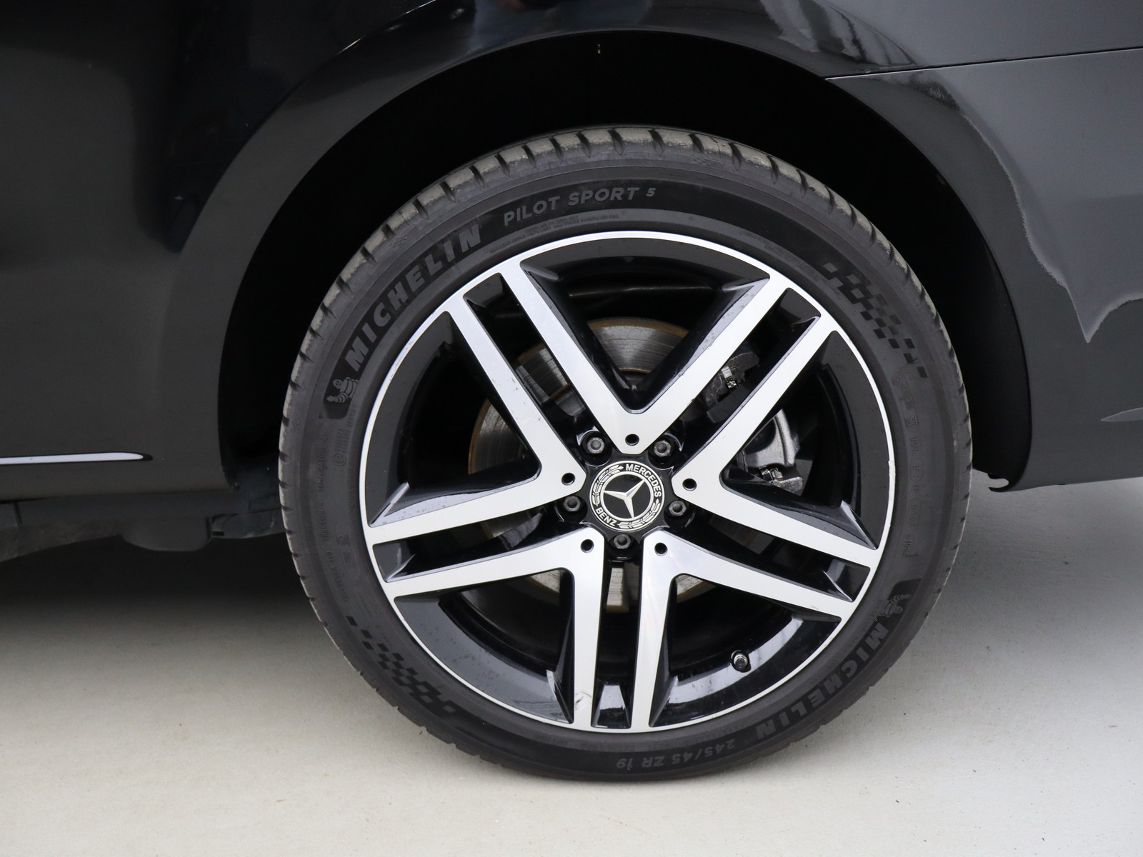 4 - Mercedes Vans Classe V extralong 250 d avantgarde 9g-tronic plus