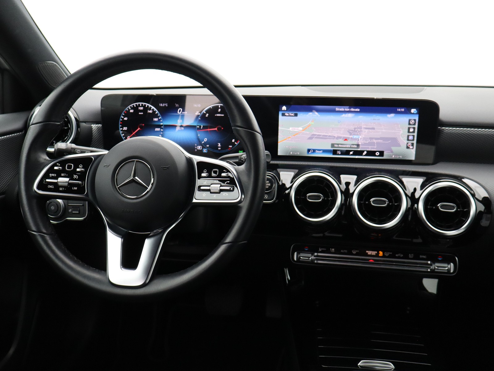 12 - Mercedes Classe A 180 d progressive advanced speedshift dct amg 8g