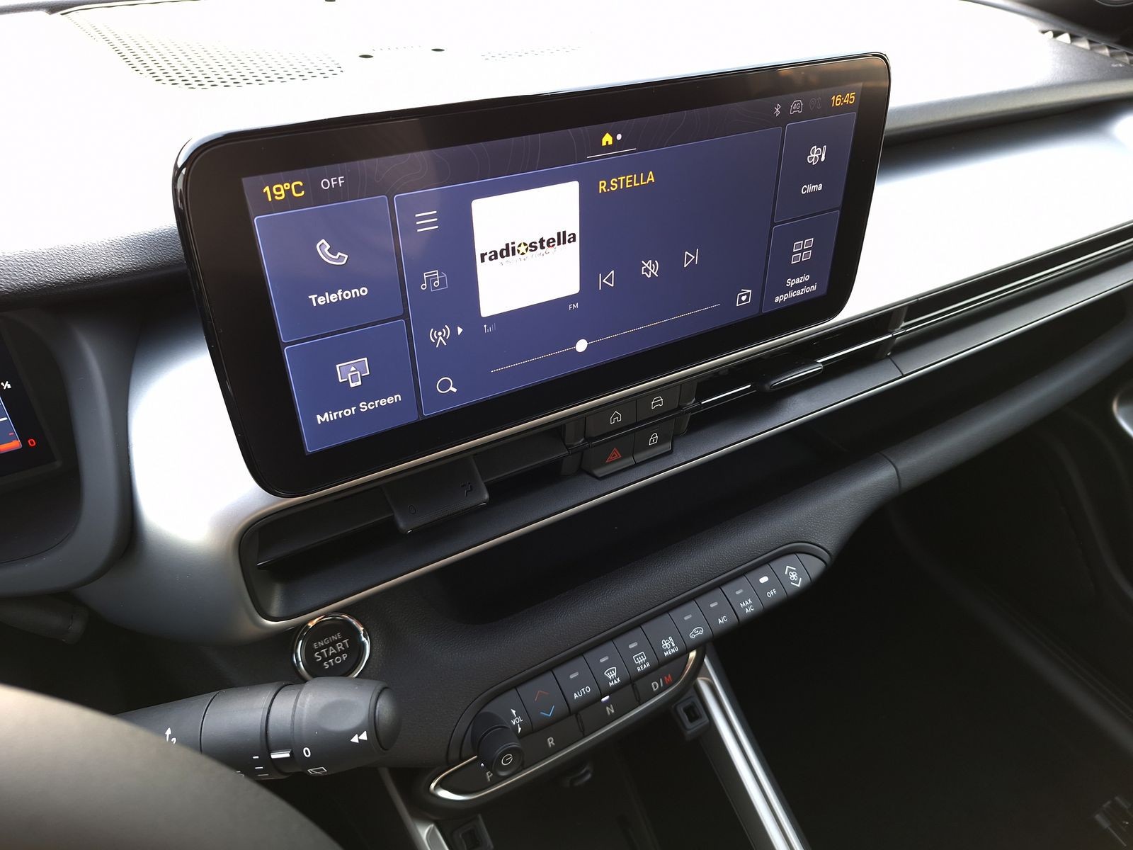 16 - Jeep Avenger 1.2 turbo e-hybrid mhev 110cv summit fwd edct6