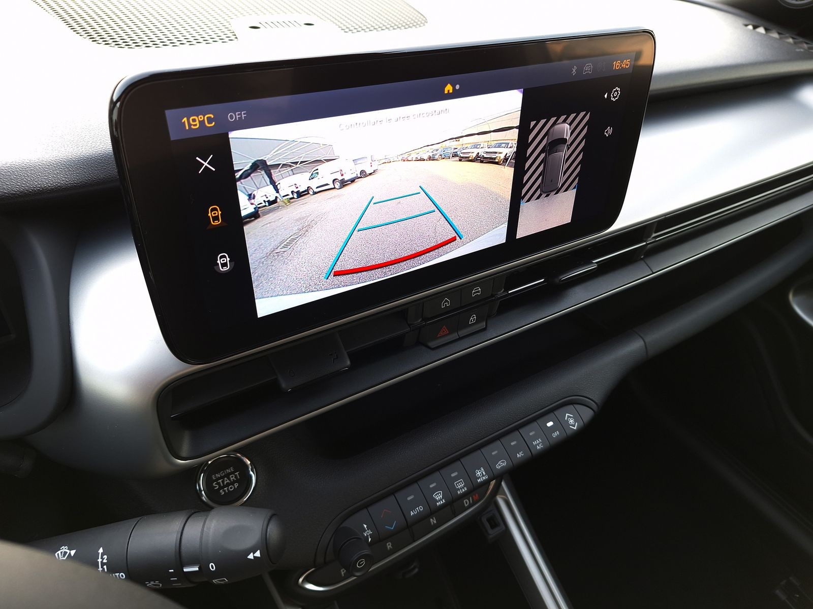 17 - Jeep Avenger 1.2 turbo e-hybrid mhev 110cv summit fwd edct6