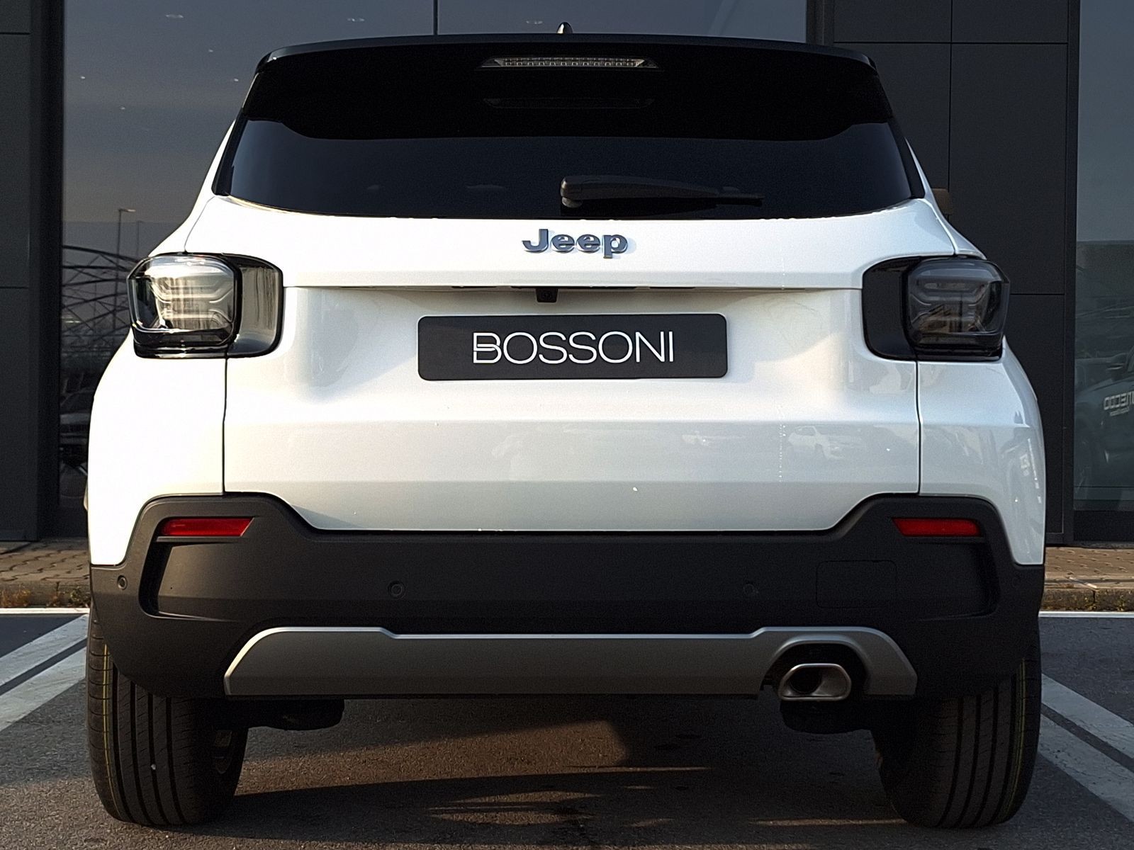 5 - Jeep Avenger 1.2 turbo e-hybrid mhev 110cv summit fwd edct6