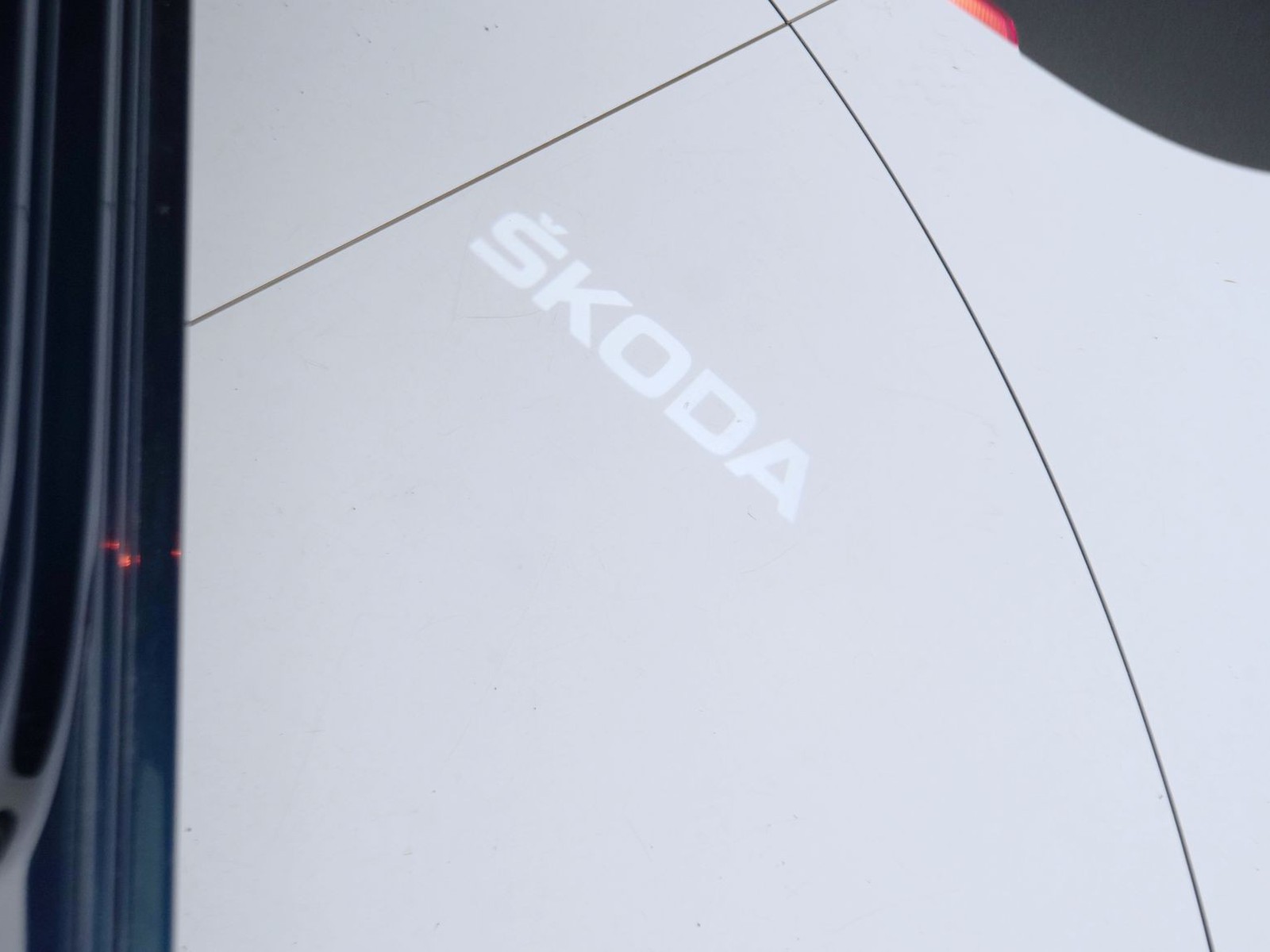 21 - Skoda Superb wagon 2.0 tdi evo scr 150cv style dsg