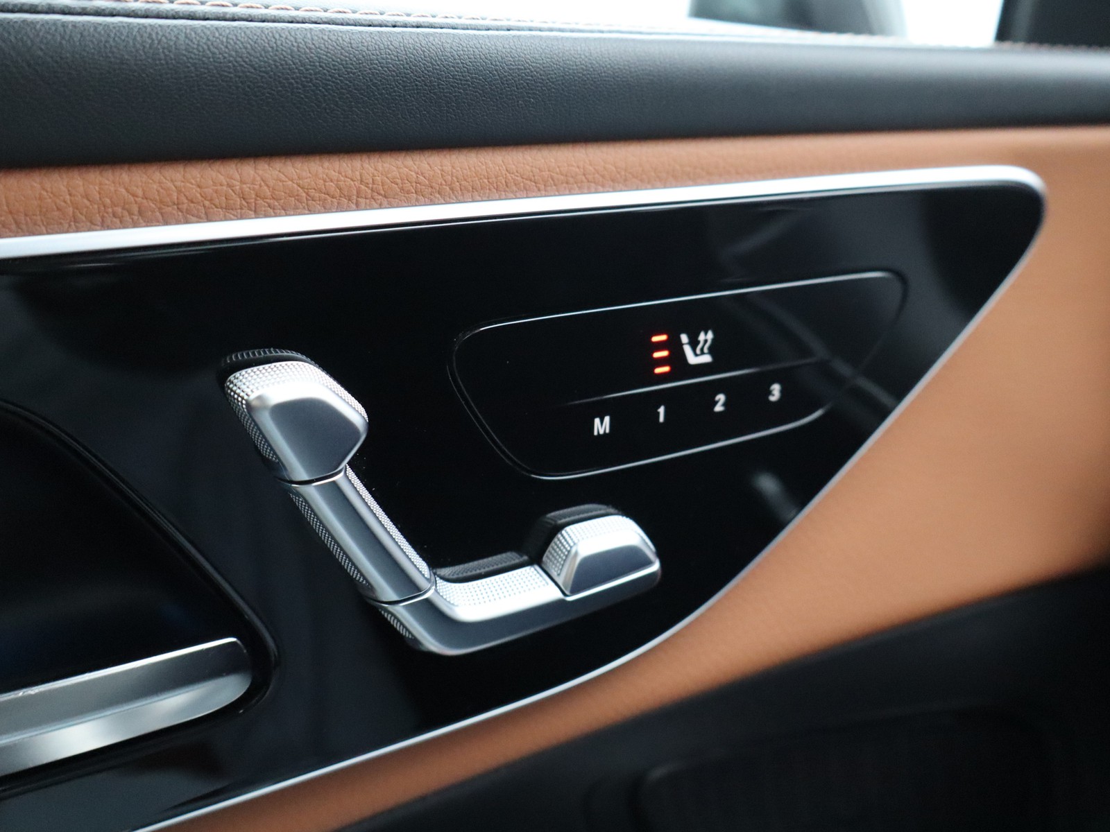 15 - Mercedes GLC suv 200 advanced plus 4matic 9g-tronic