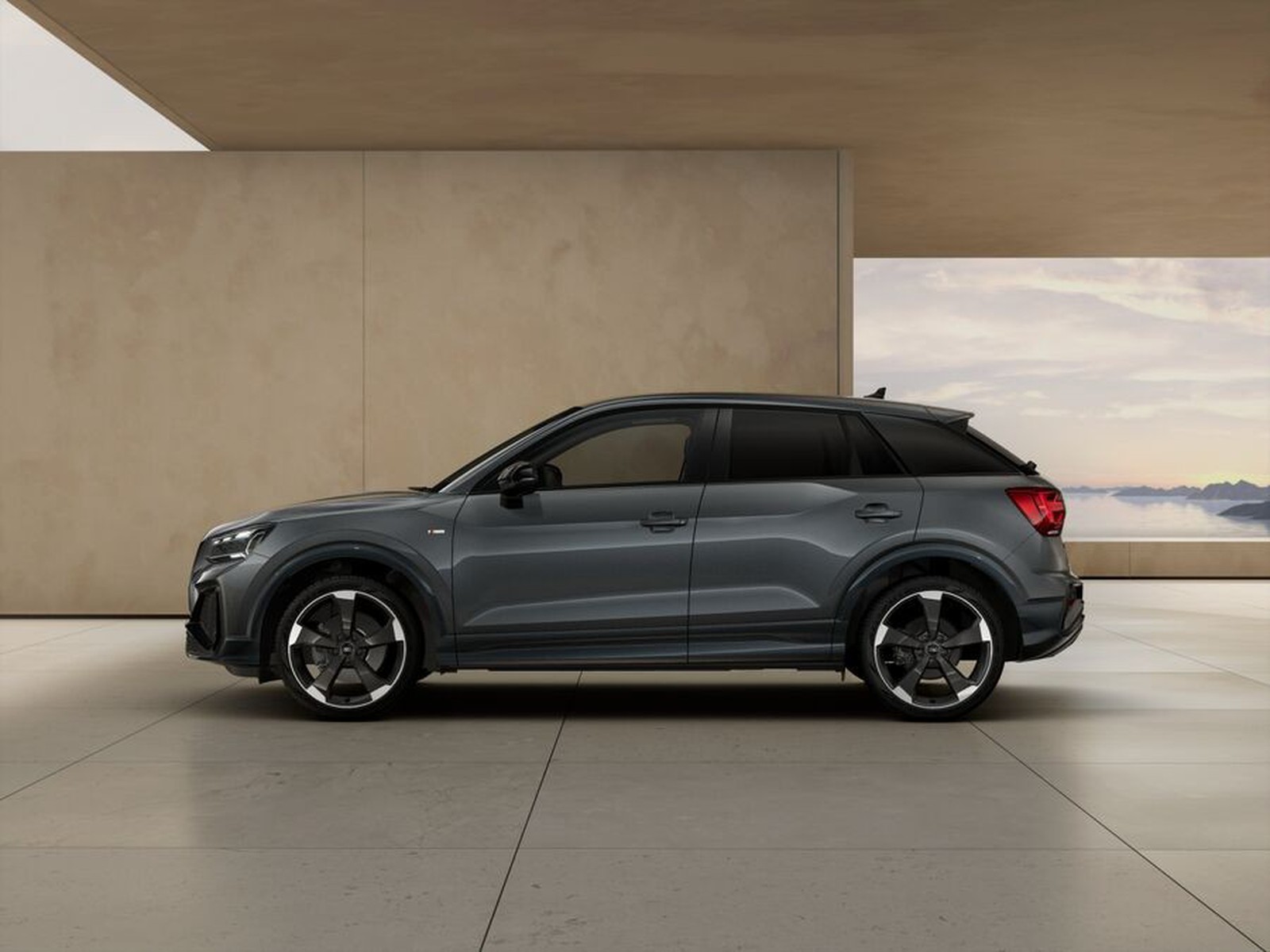 5 - Audi Q2 35 2.0 tdi identity black s tronic