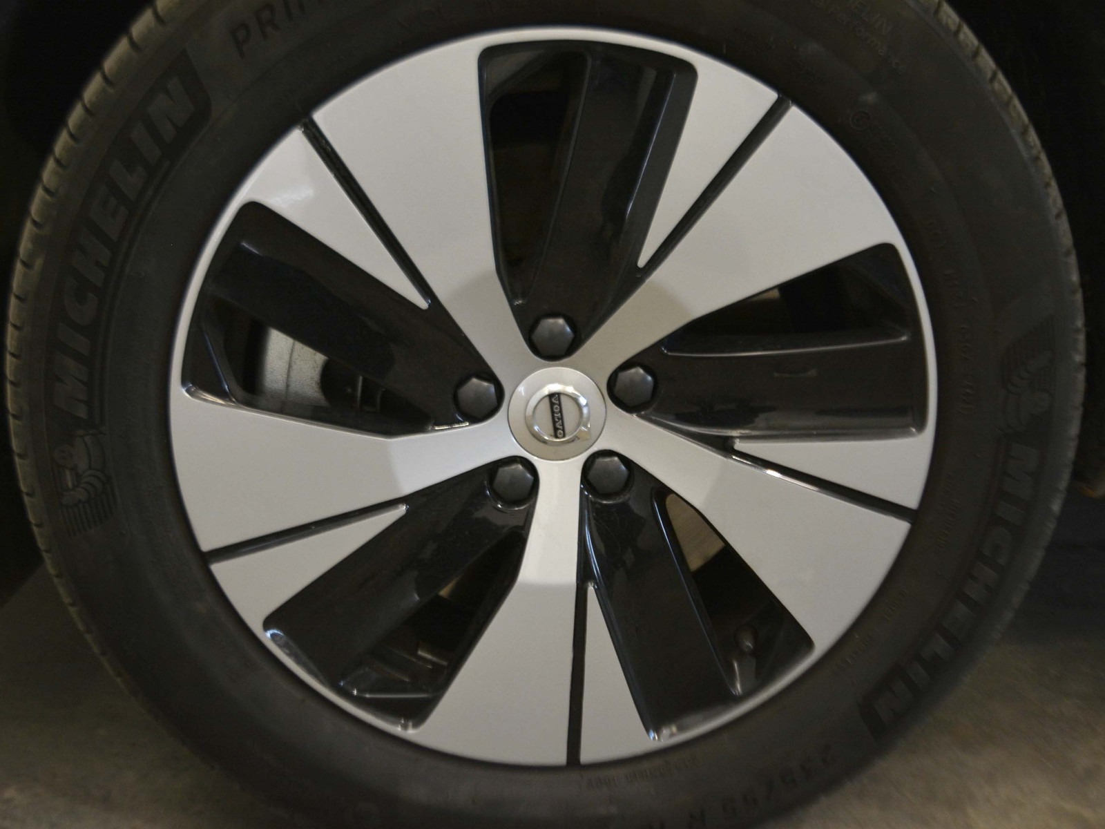 17 - Volvo XC40 1.5 t4 recharge plug-in-hybrid inscription expression geartronic my21