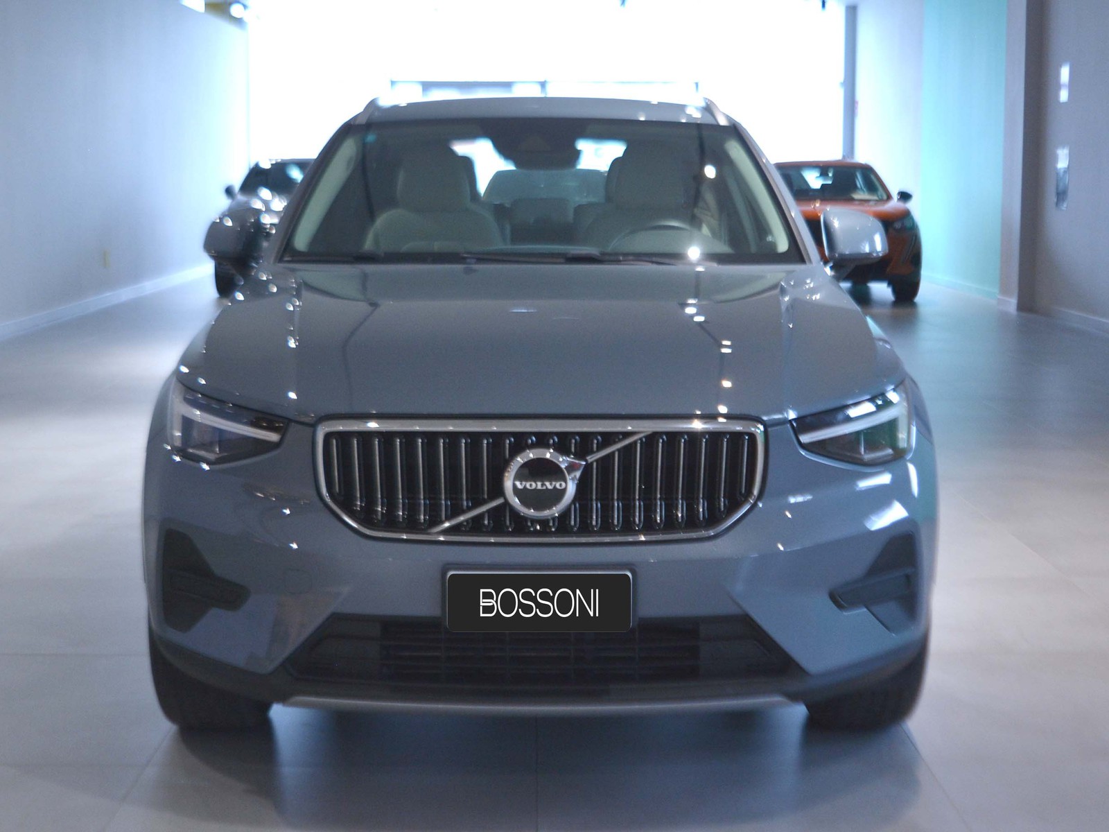 2 - Volvo XC40 1.5 t5 recharge plug-in-hybrid plus bright automatico