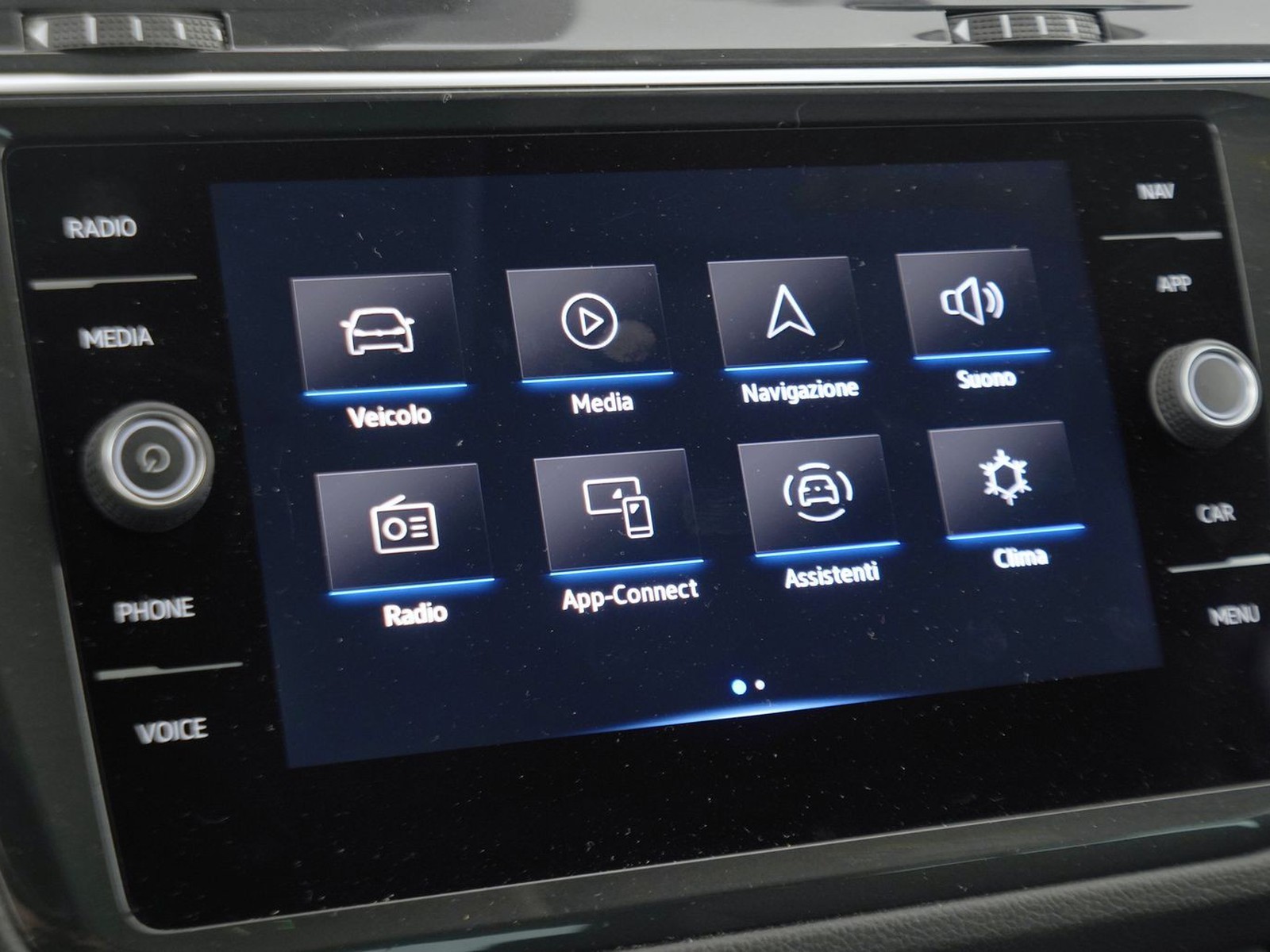 28 - Volkswagen Tiguan 2.0 tdi scr 150cv life dsg