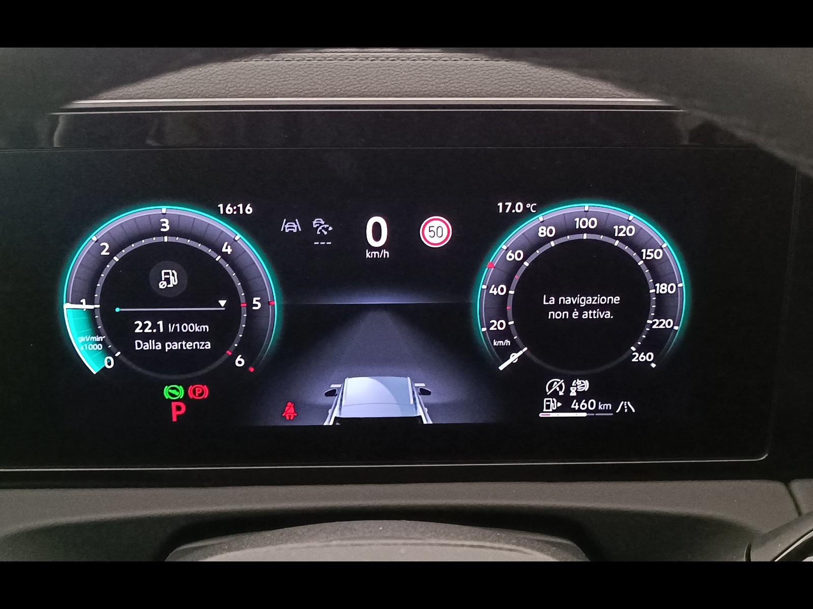 17 - Volkswagen Tiguan 2.0 tdi scr 150cv r-line dsg