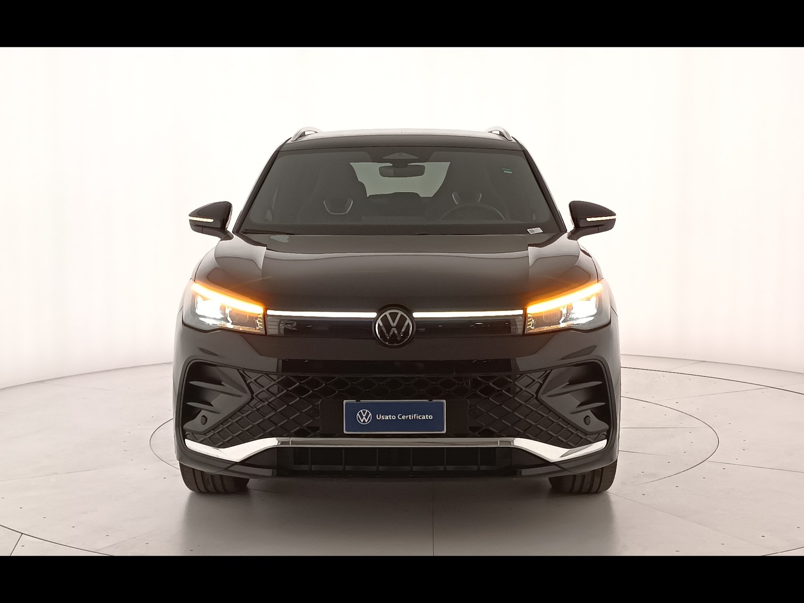 46 - Volkswagen Tiguan 2.0 tdi scr 150cv r-line dsg