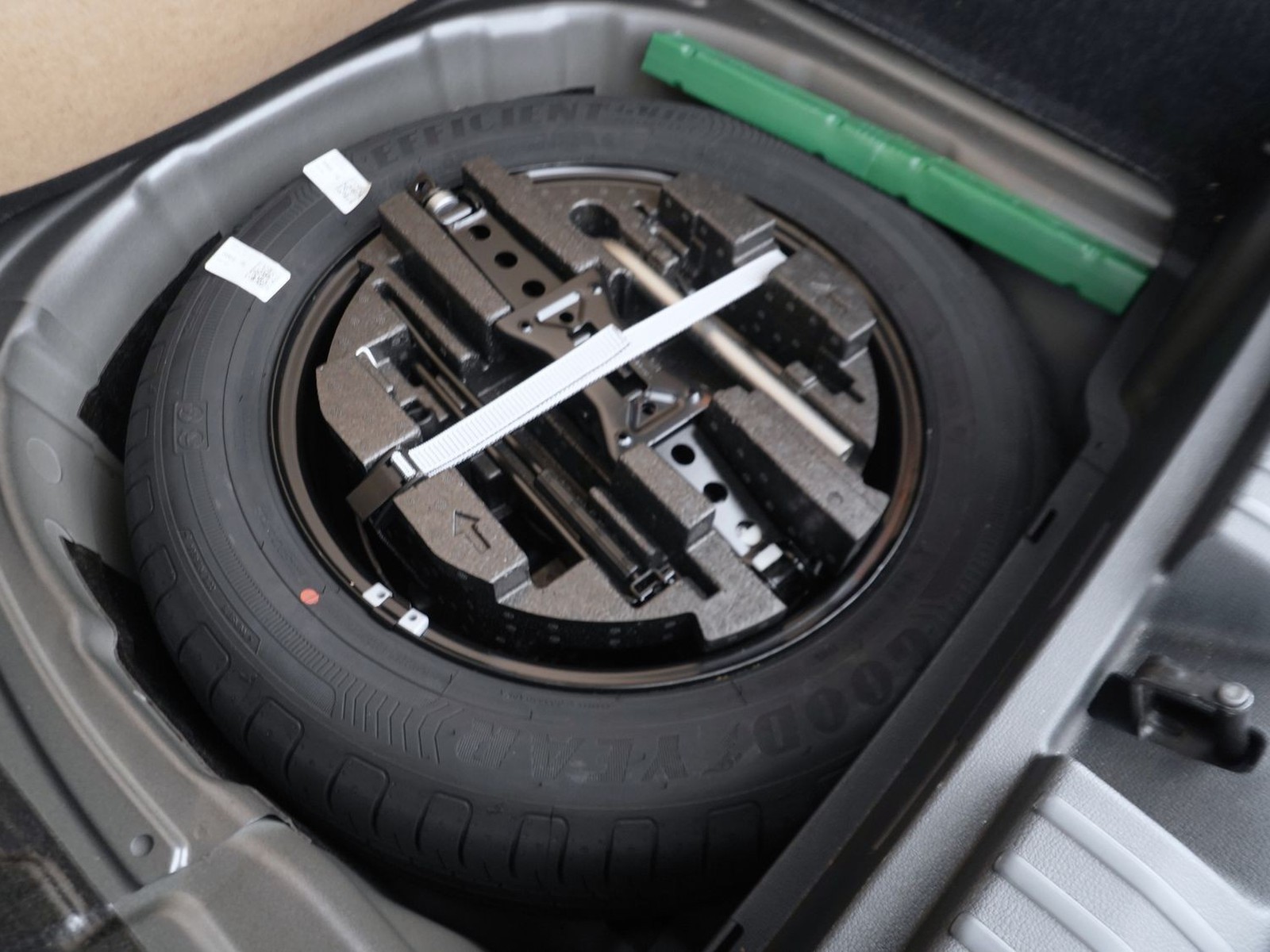 34 - Skoda Kamiq 1.0 tsi 115cv black dots