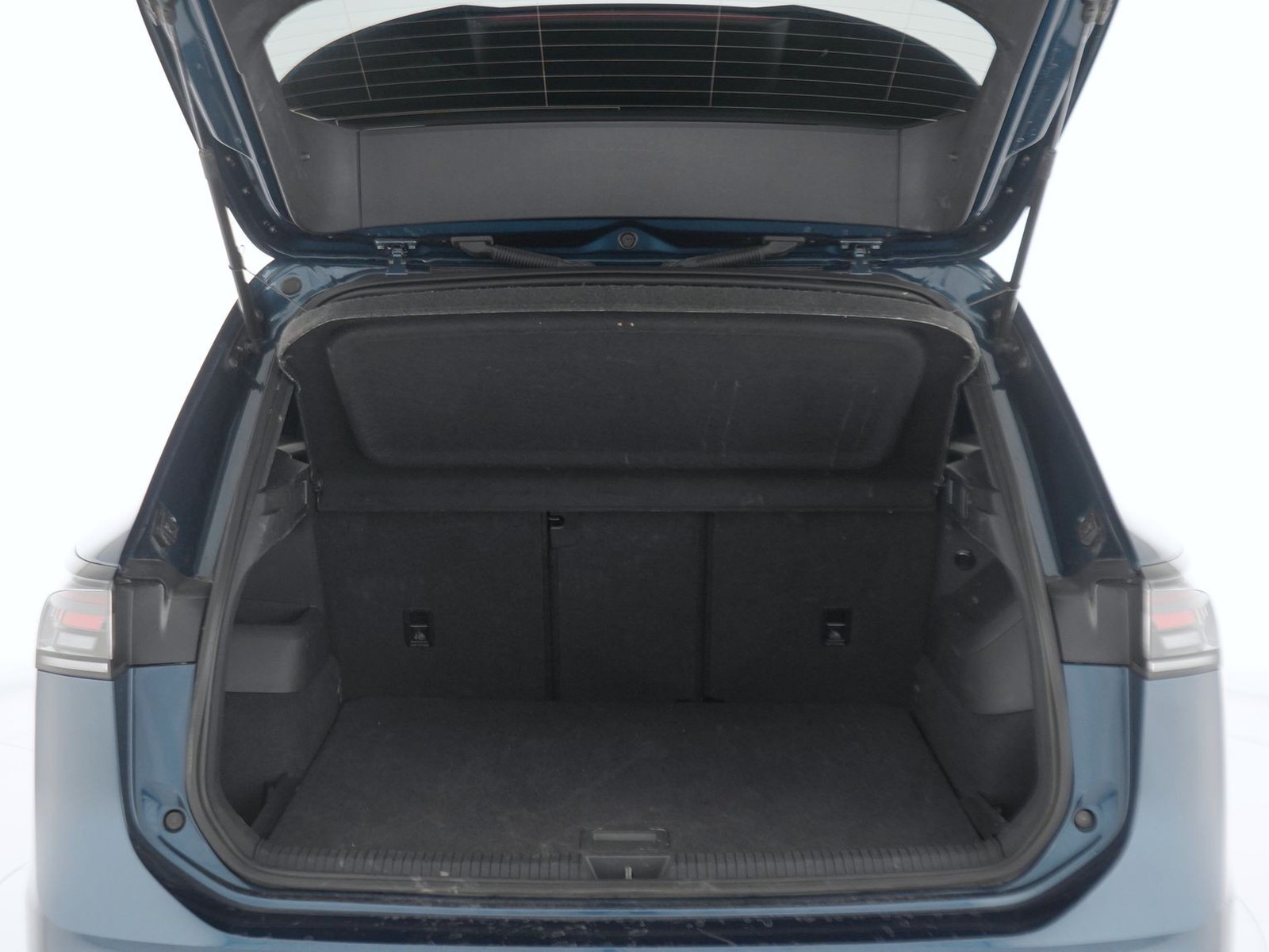 10 - Volkswagen Tiguan 2.0 tdi scr 150cv r-line dsg