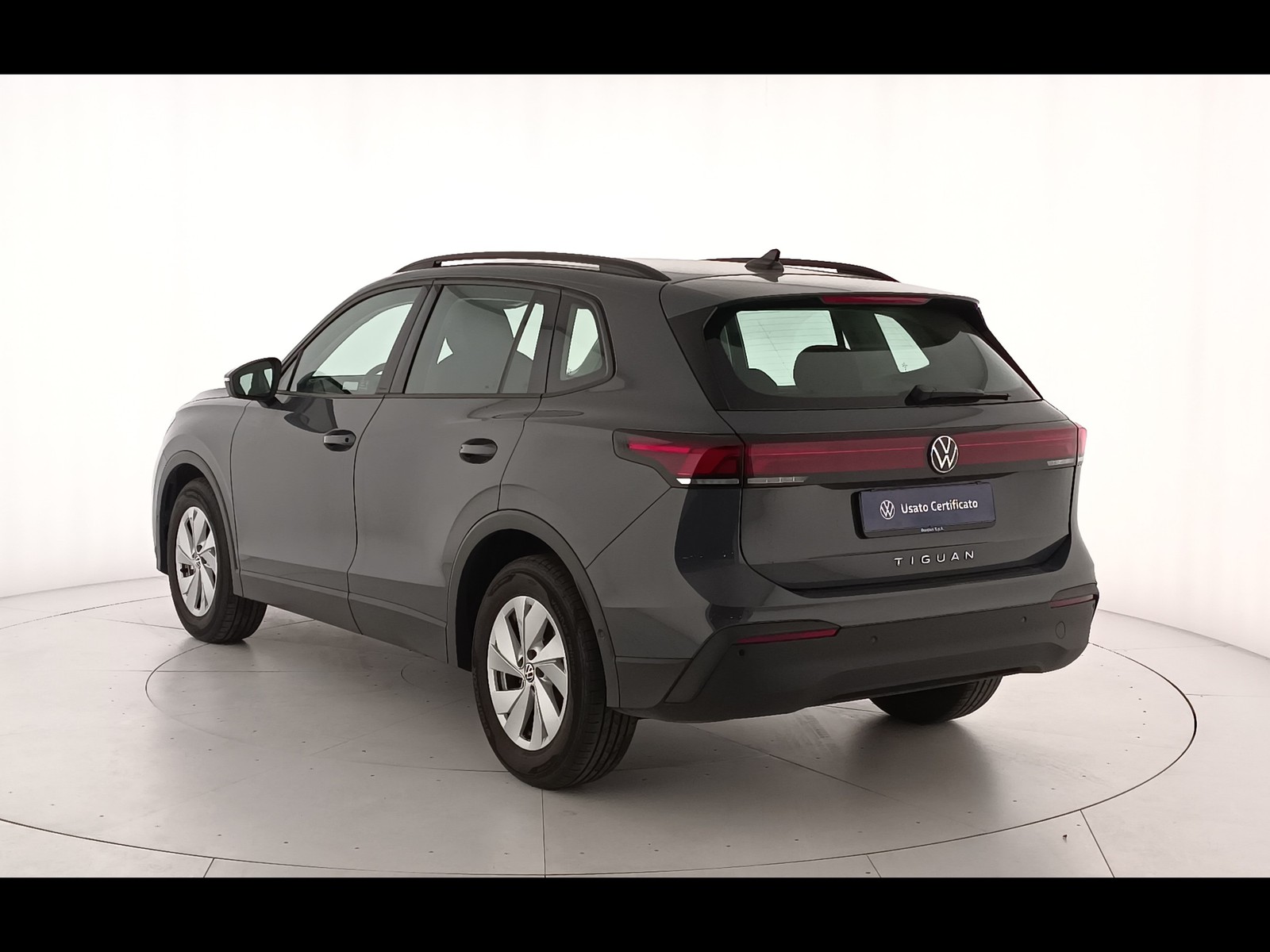 2 - Volkswagen Tiguan 2.0 tdi scr 150cv life dsg