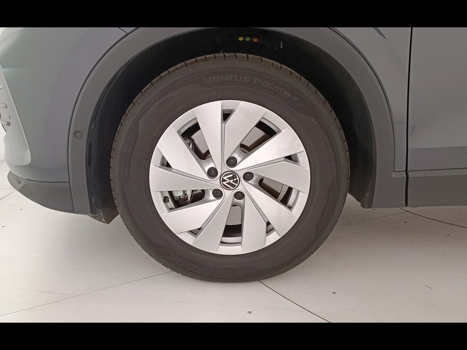 11 - Volkswagen Tiguan 2.0 tdi scr 150cv life dsg