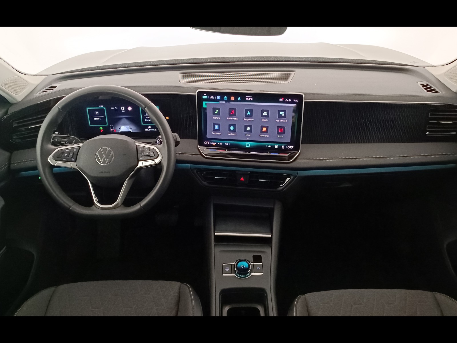 16 - Volkswagen Tiguan 2.0 tdi scr 150cv life dsg