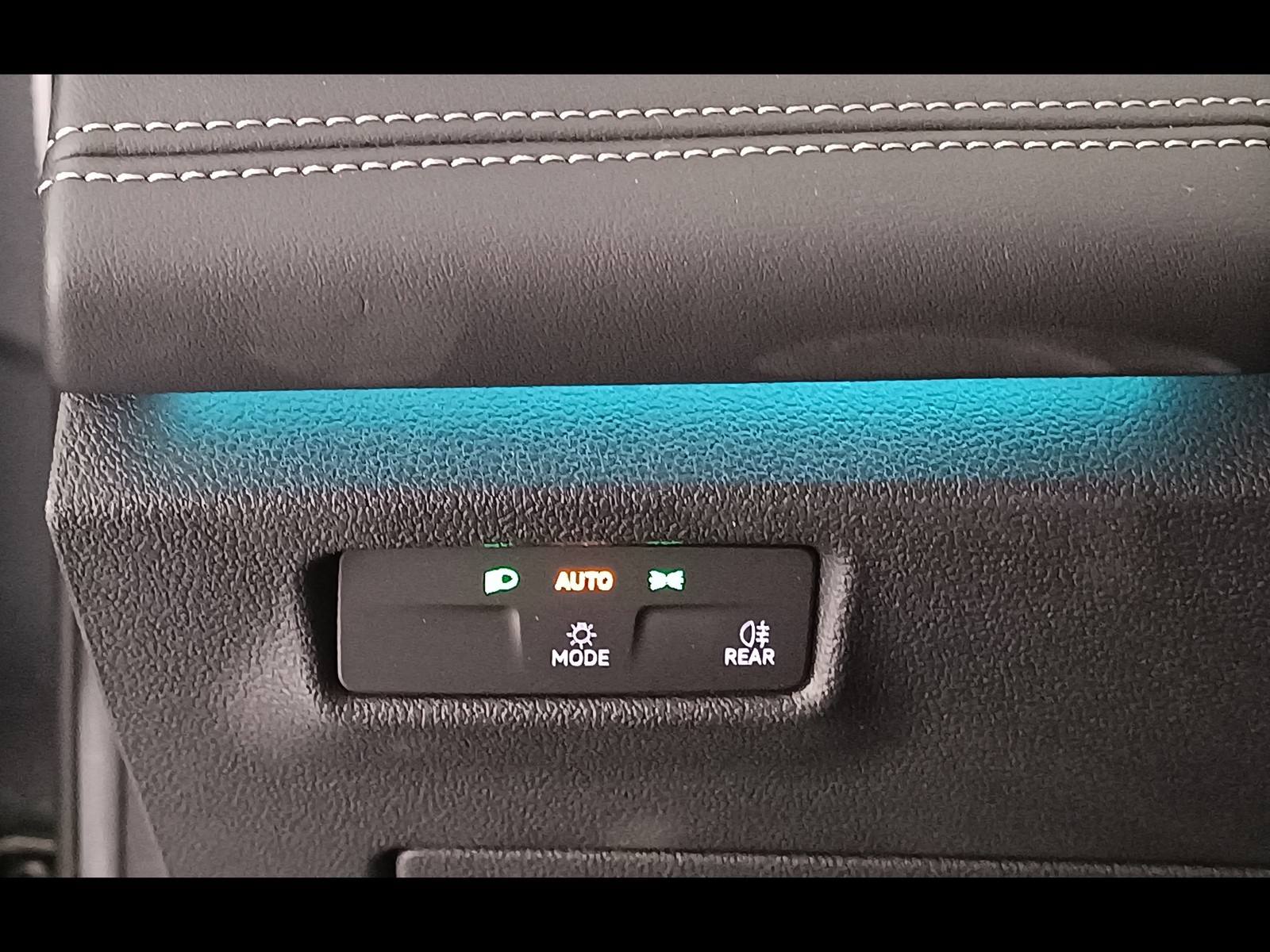 23 - Volkswagen Tiguan 2.0 tdi scr 150cv life dsg