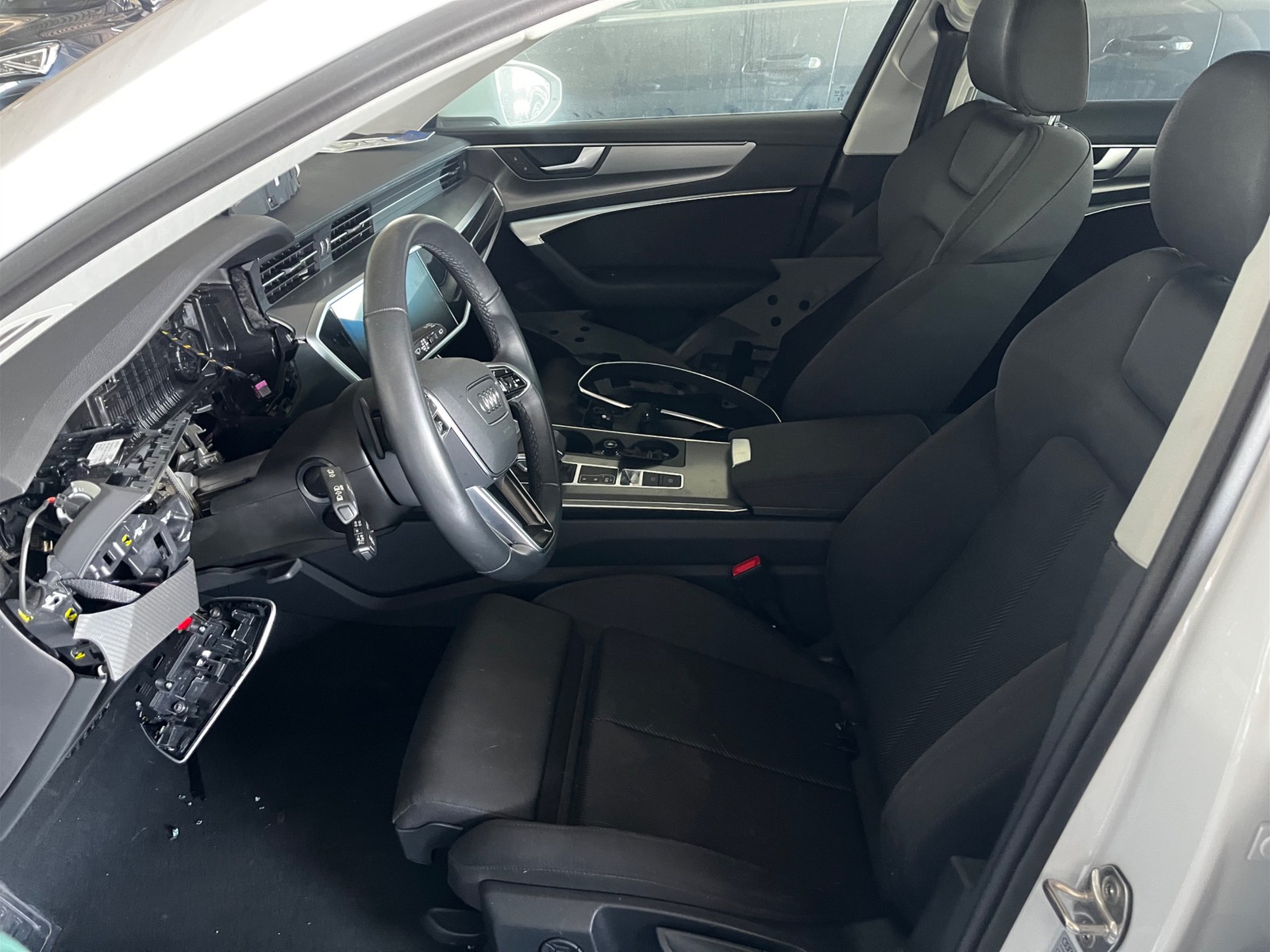 34 - Audi A6 avant 40 2.0 tdi mhev 12v s line edition quattro ultra s tronic