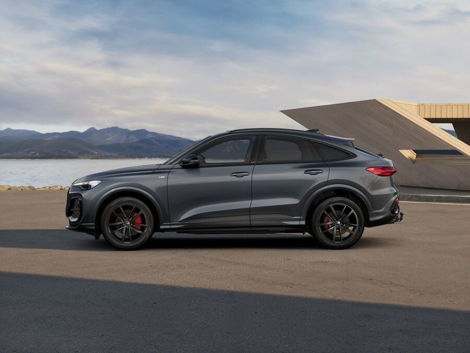 5 - Audi Q5 sportback 2.0 tdi mhev+ 204cv s line edition quattro