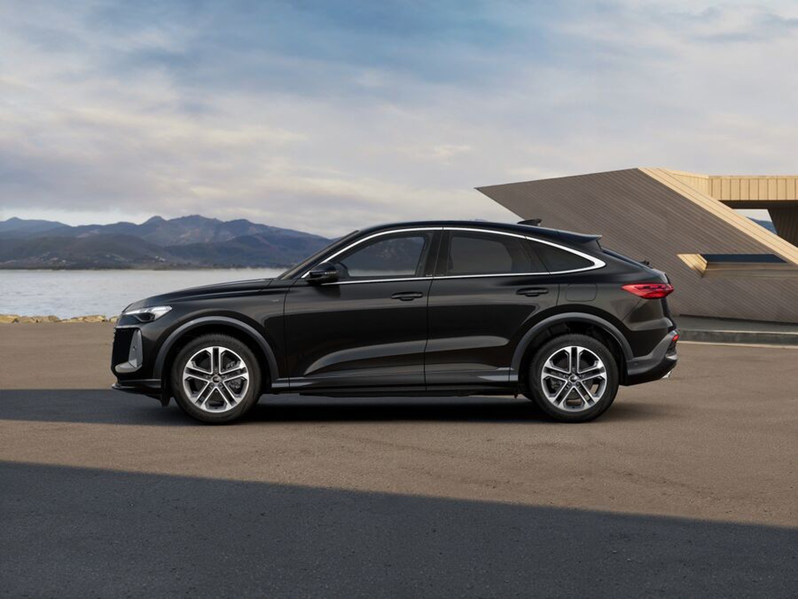 5 - Audi Q5 sportback 2.0 e-hybrid 299cv business advanced quattro s tronic