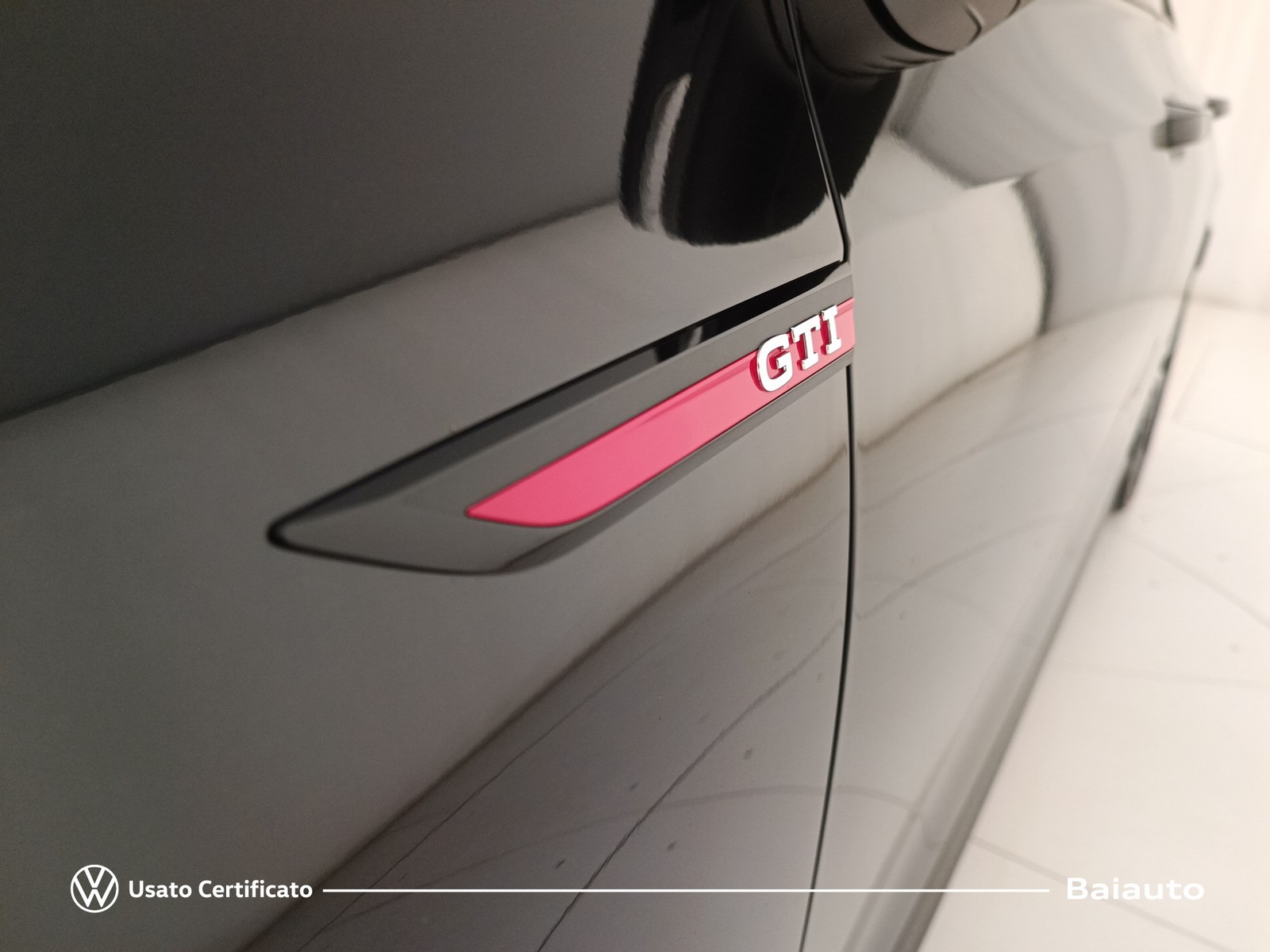 23 - Volkswagen Golf 2.0 tsi 245cv gti dsg