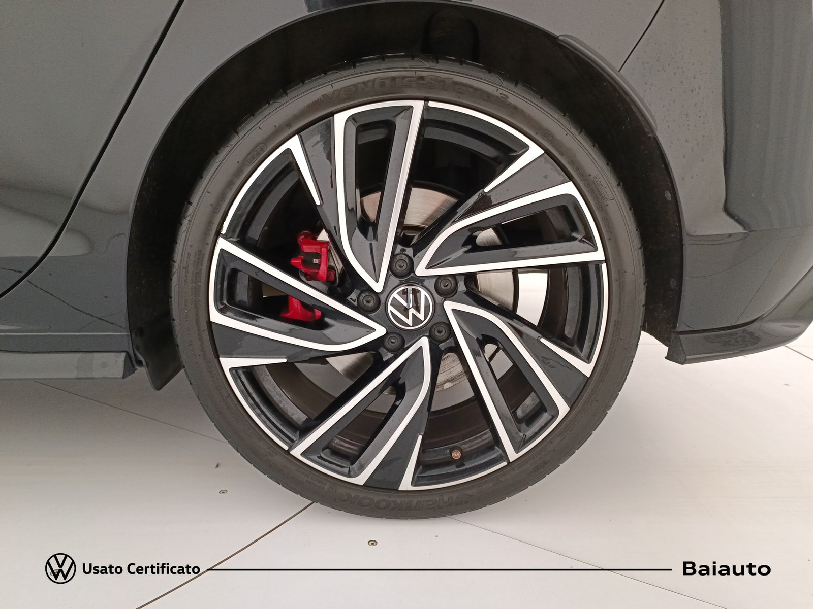 27 - Volkswagen Golf 2.0 tsi 245cv gti dsg