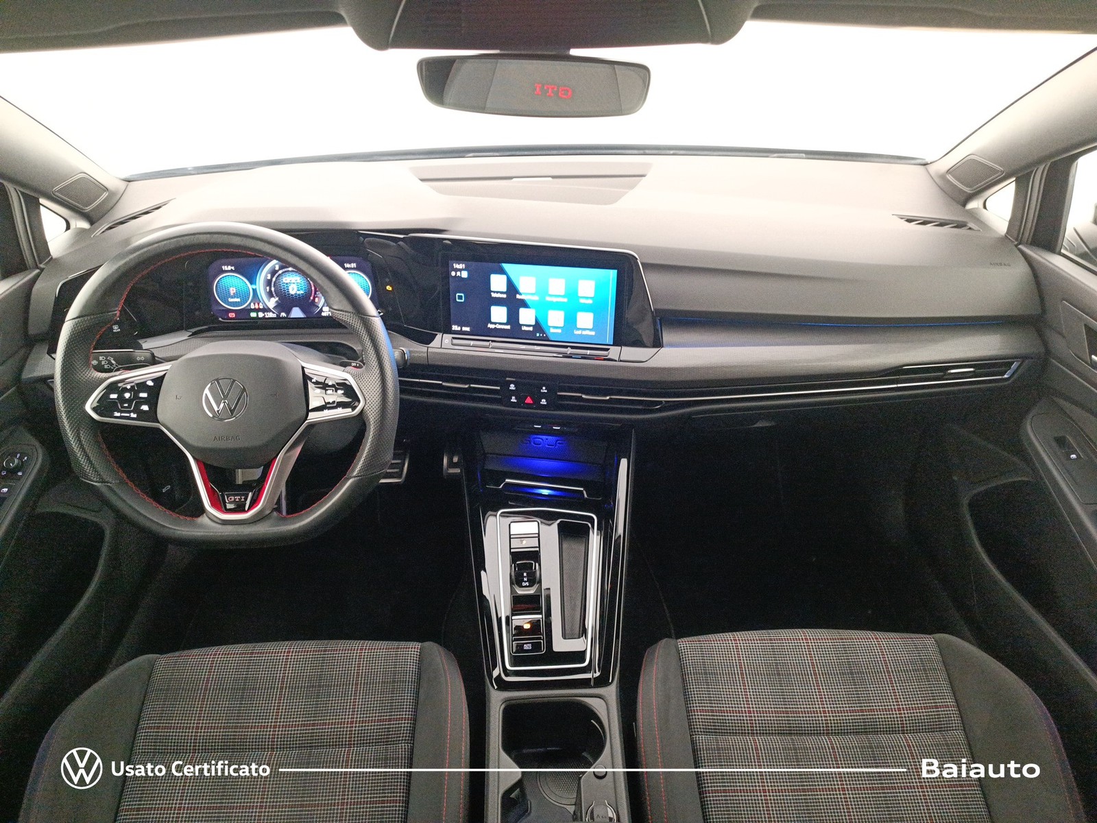 6 - Volkswagen Golf 2.0 tsi 245cv gti dsg