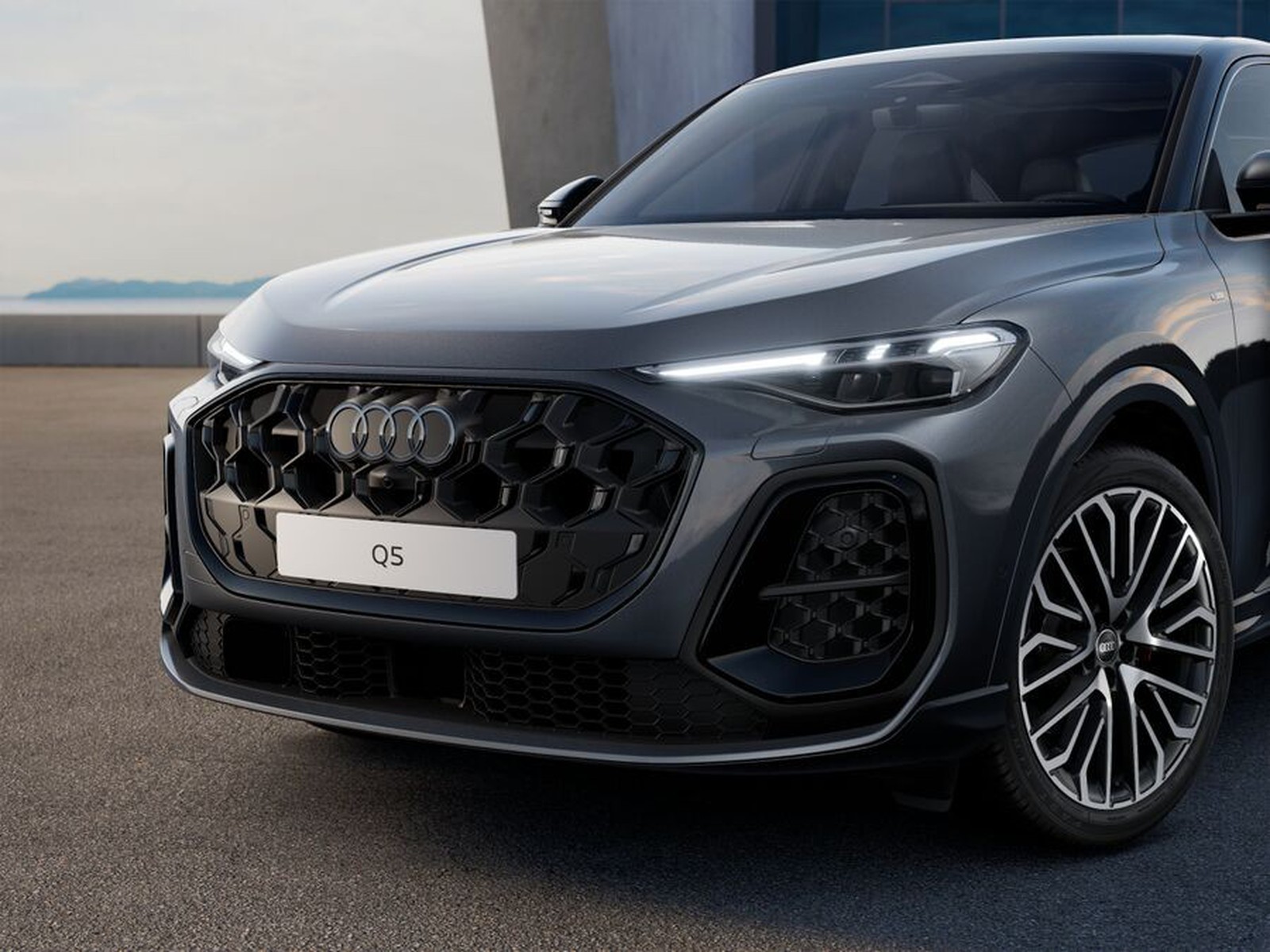 3 - Audi Q5 sportback 2.0 tdi mhev+ 204cv s line edition quattro