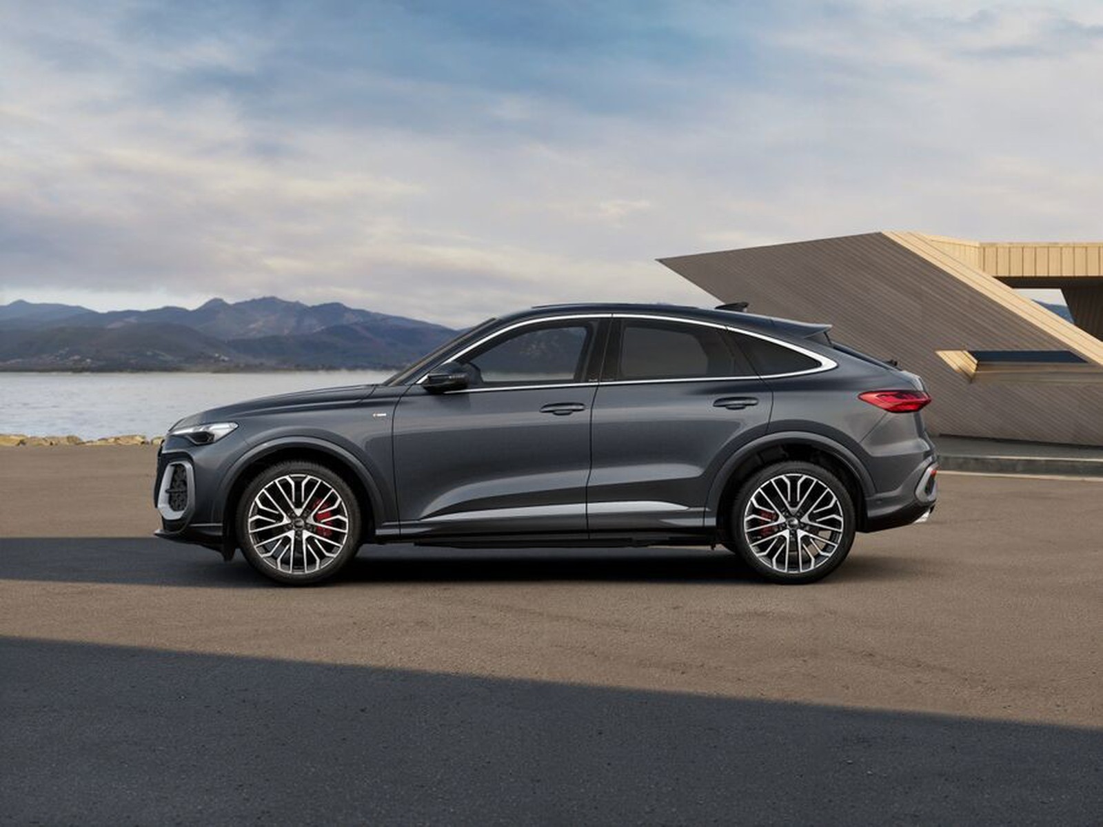 5 - Audi Q5 sportback 2.0 tdi mhev+ 204cv s line edition quattro