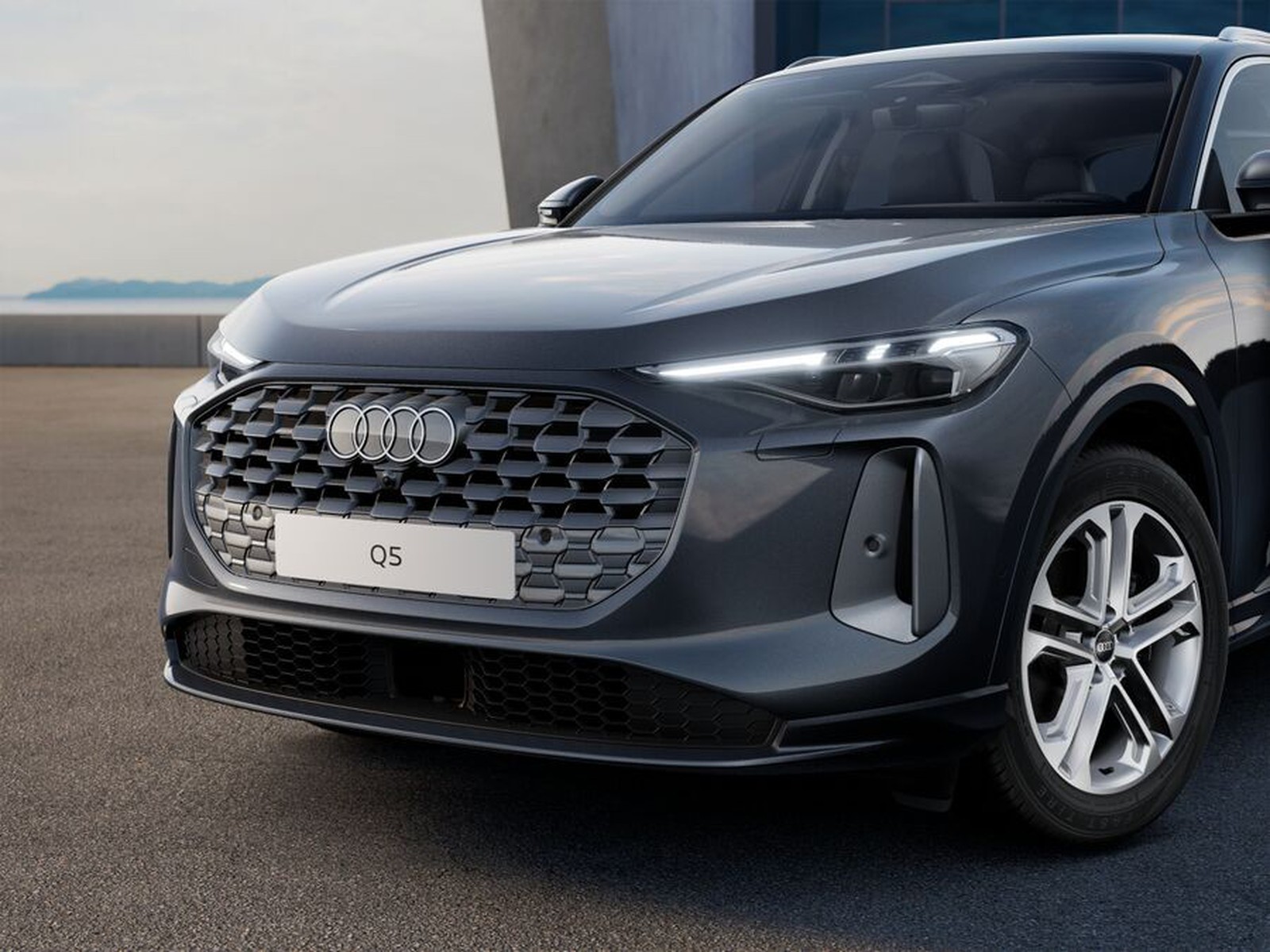 3 - Audi Q5 2.0 tdi mhev+ 204cv business advanced quattro s tronic