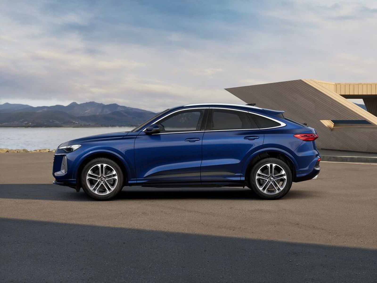 5 - Audi Q5 sportback 2.0 tdi mhev+ 204cv business advanced quattro