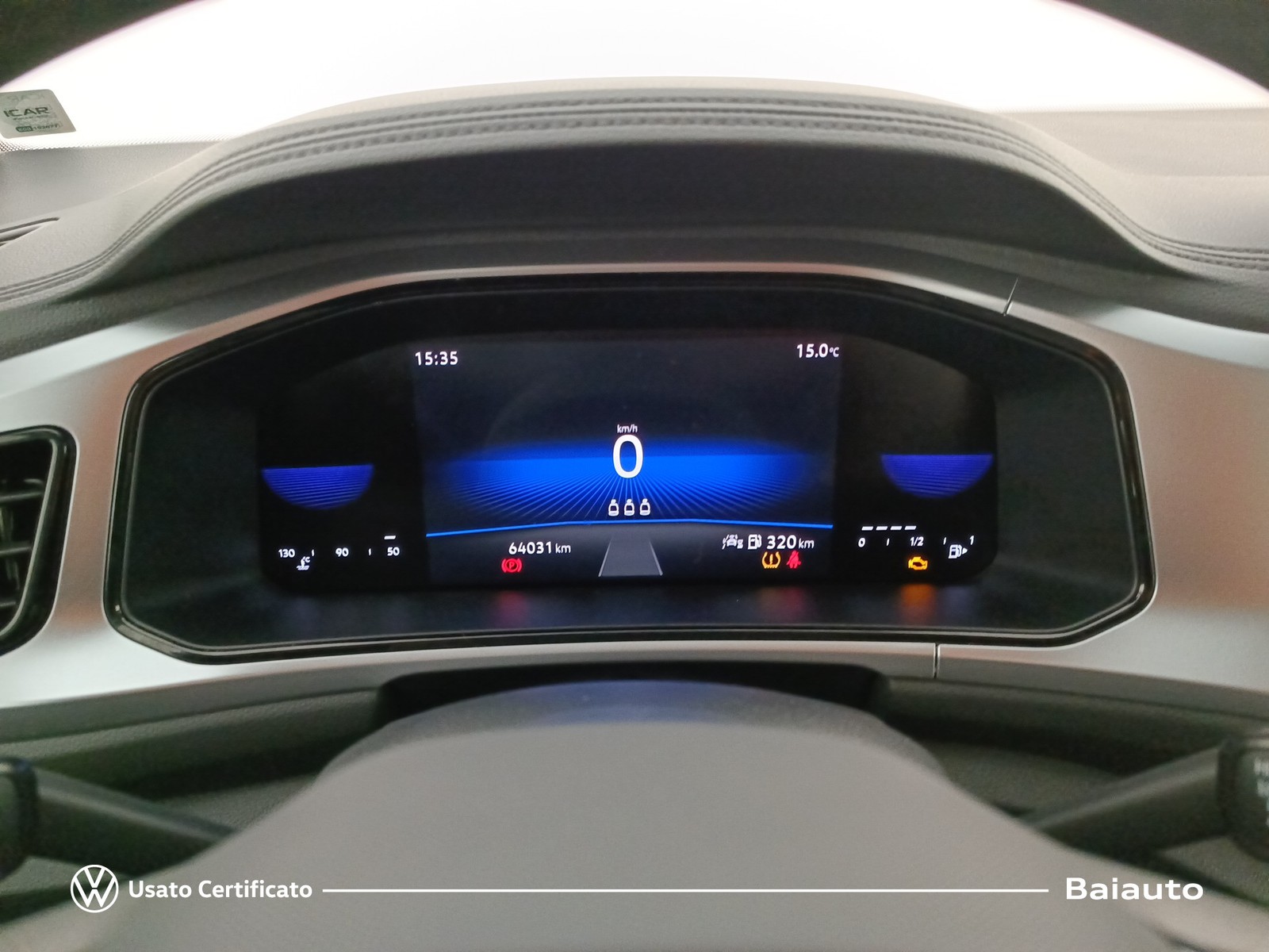 9 - Volkswagen T-Roc 1.0 tsi 110cv life