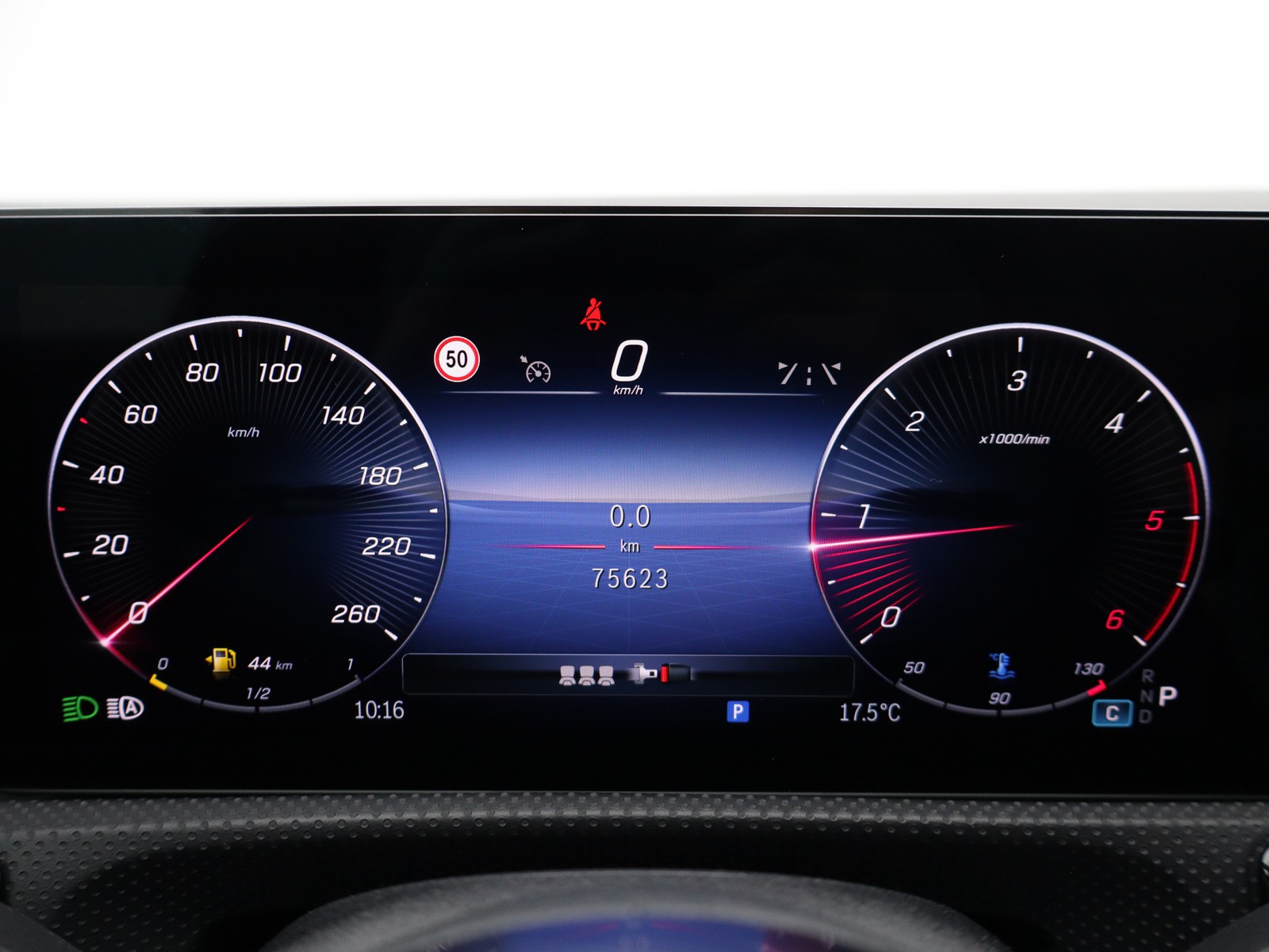 9 - Mercedes Classe A 180 d progressive advanced plus speedshift dct amg 8g