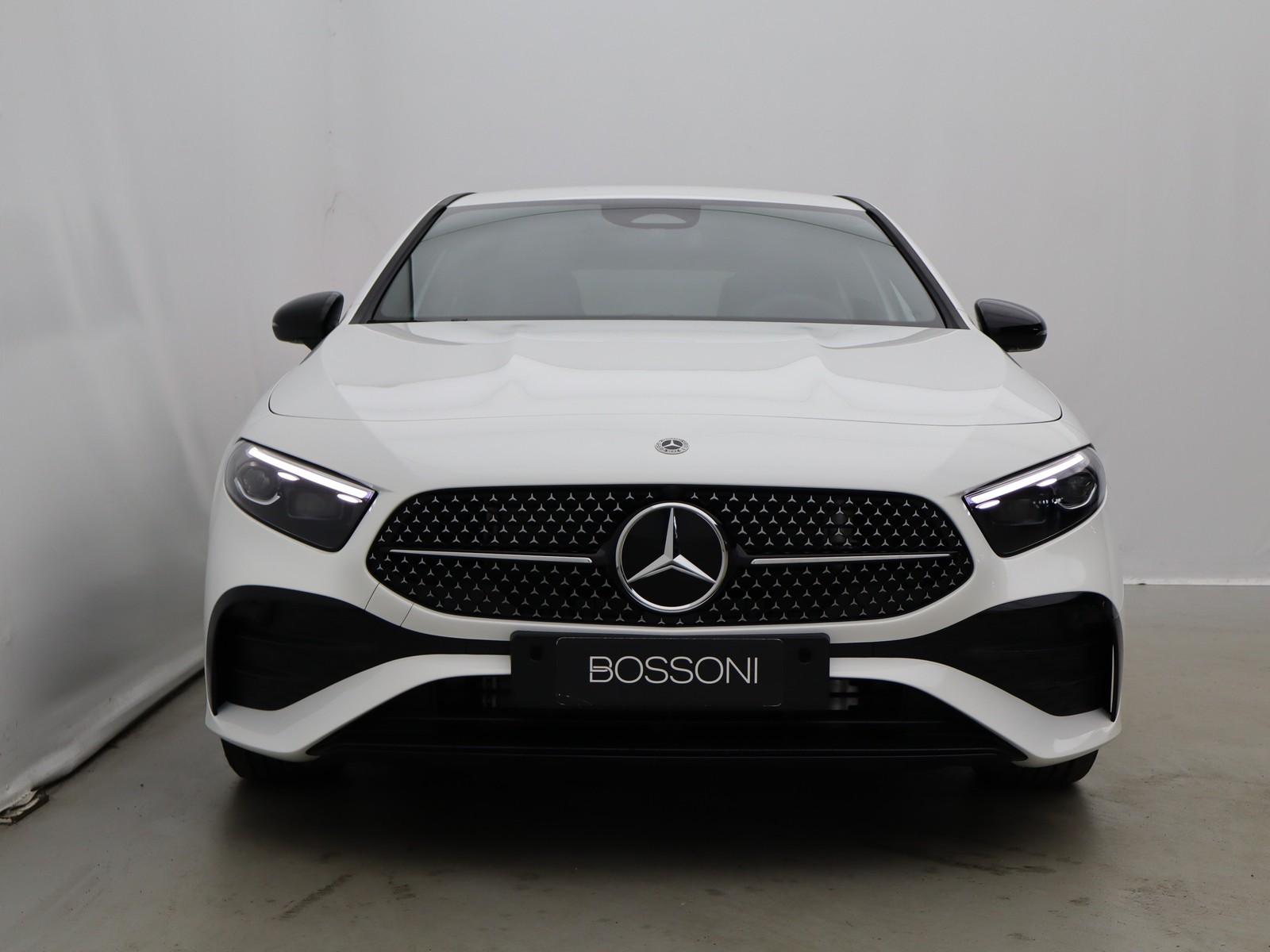 2 - Mercedes Classe A 180 d amg line extra speedshift dct amg 8g