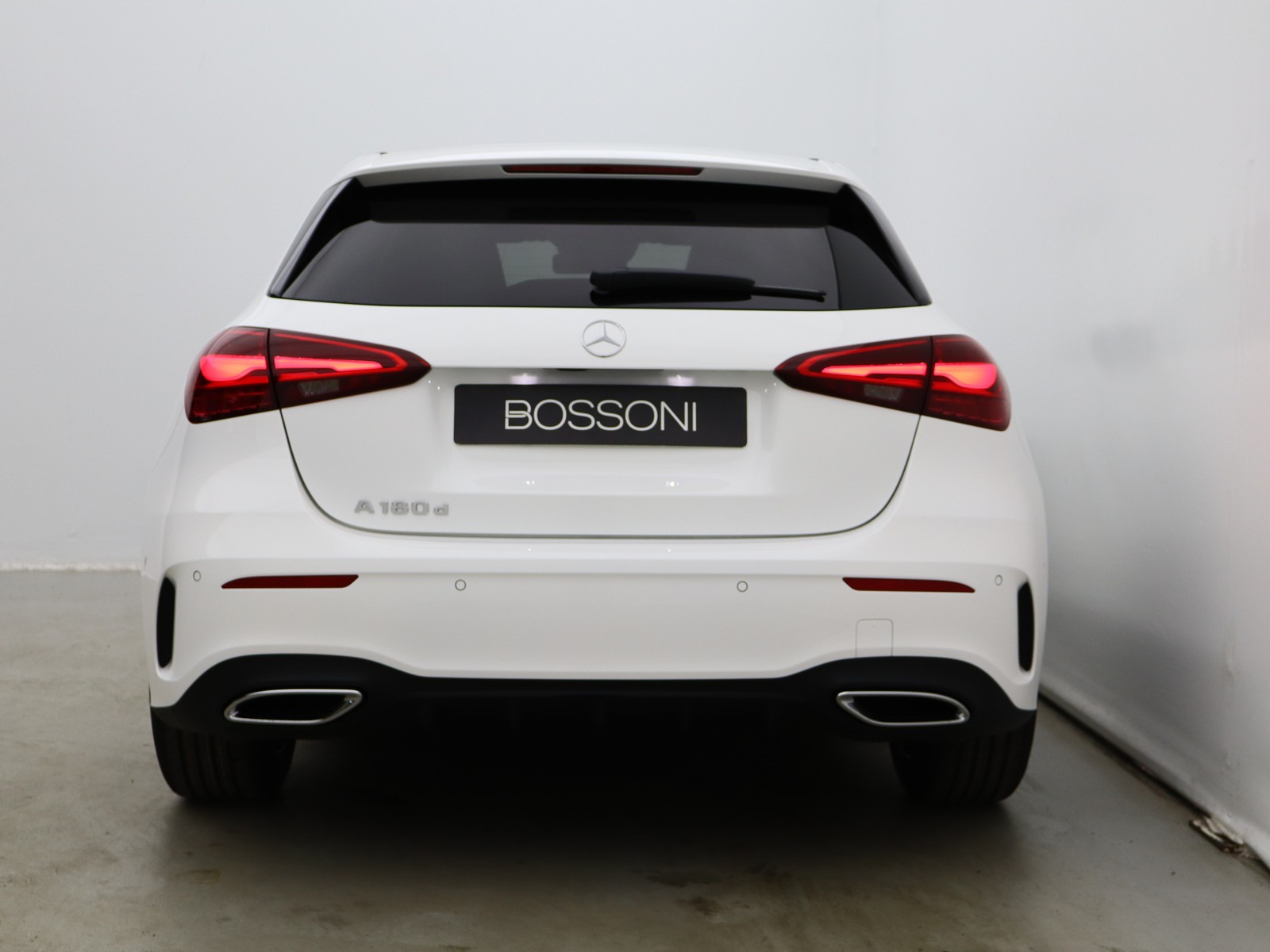 6 - Mercedes Classe A 180 d amg line extra speedshift dct amg 8g