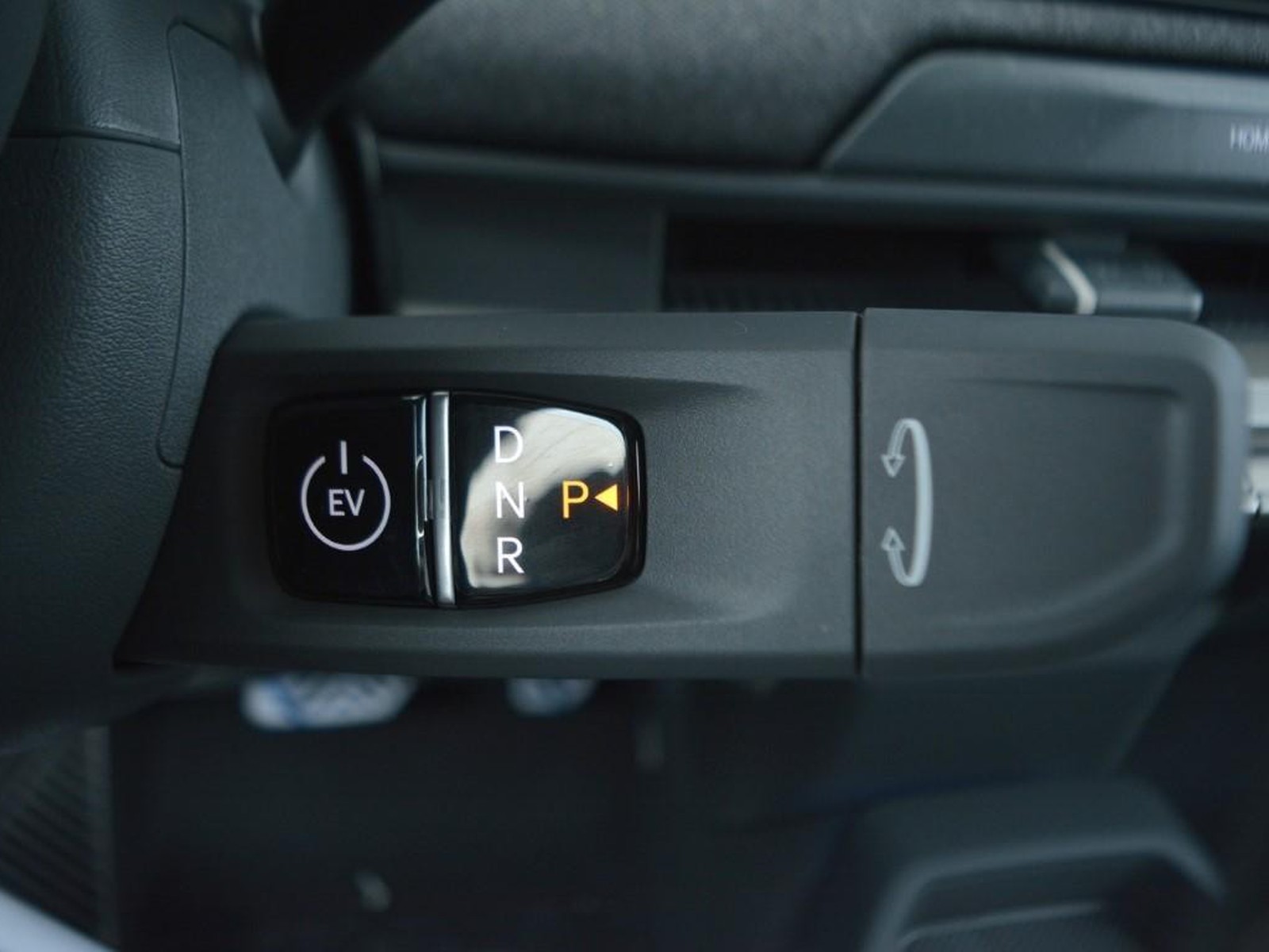 12 - Kia EV3 81,4 kwh gt-line