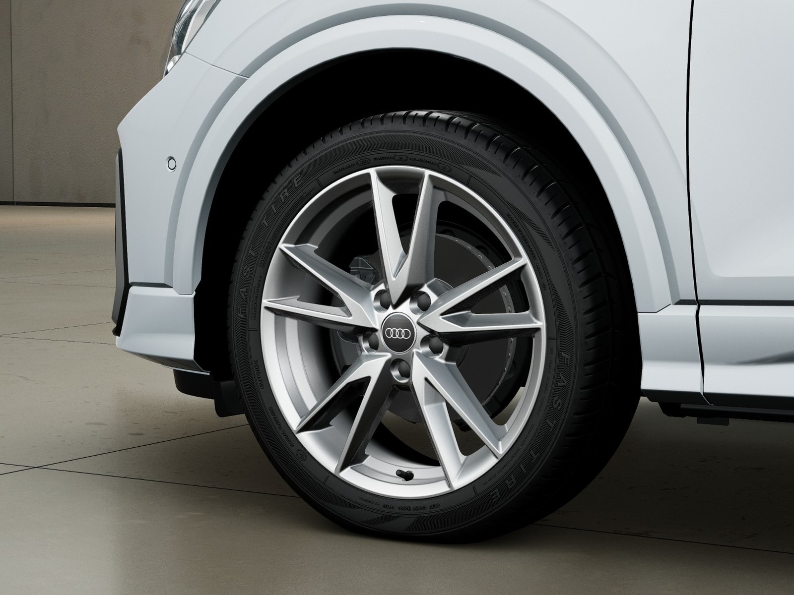 6 - Audi Q2 35 1.5 tfsi s line edition s tronic